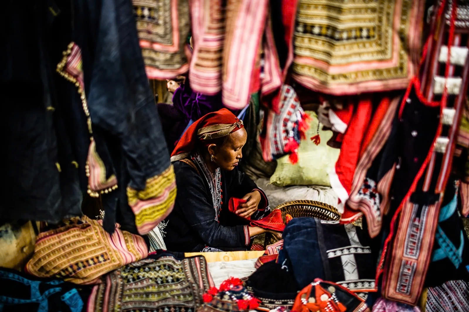 hai tuan,  khach Tay anh 8