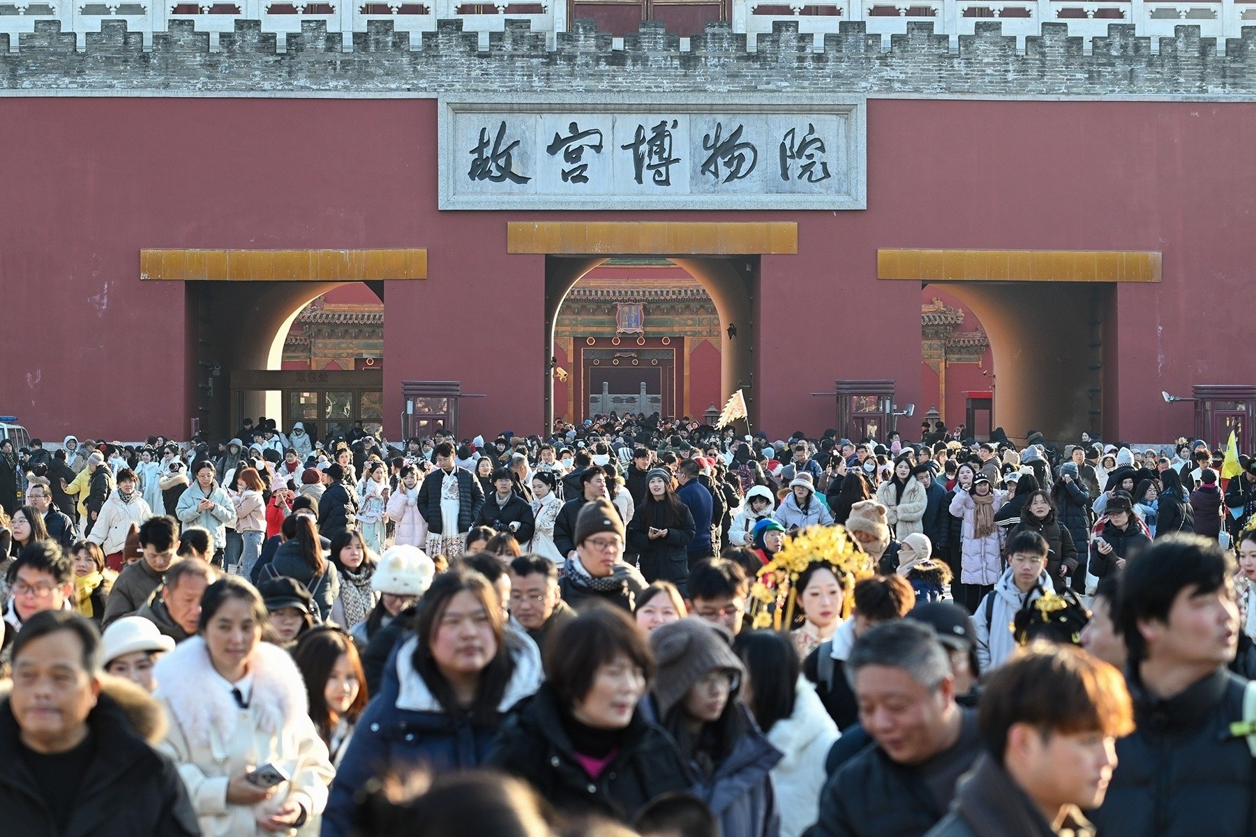 Canh 'khong loi thoat' tai cac diem du lich Trung Quoc dip dau nam hinh anh