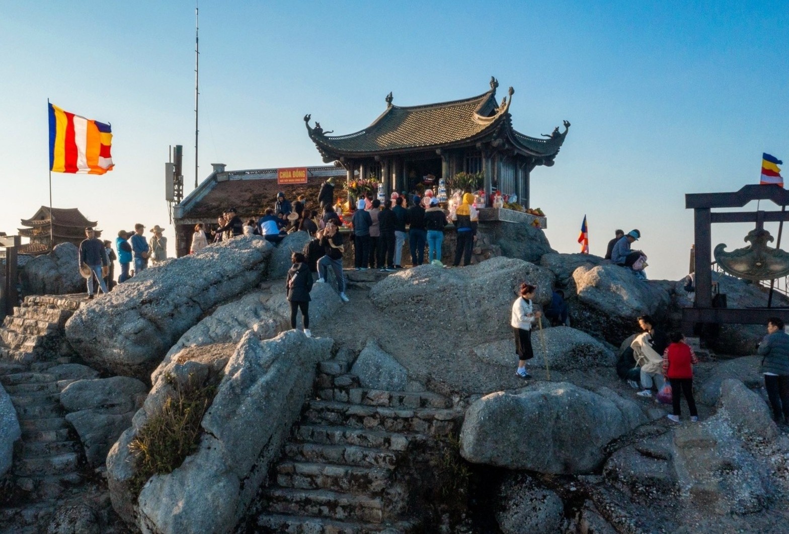 De xuat dung thu phi tham quan Yen Tu trong 3 nam hinh anh