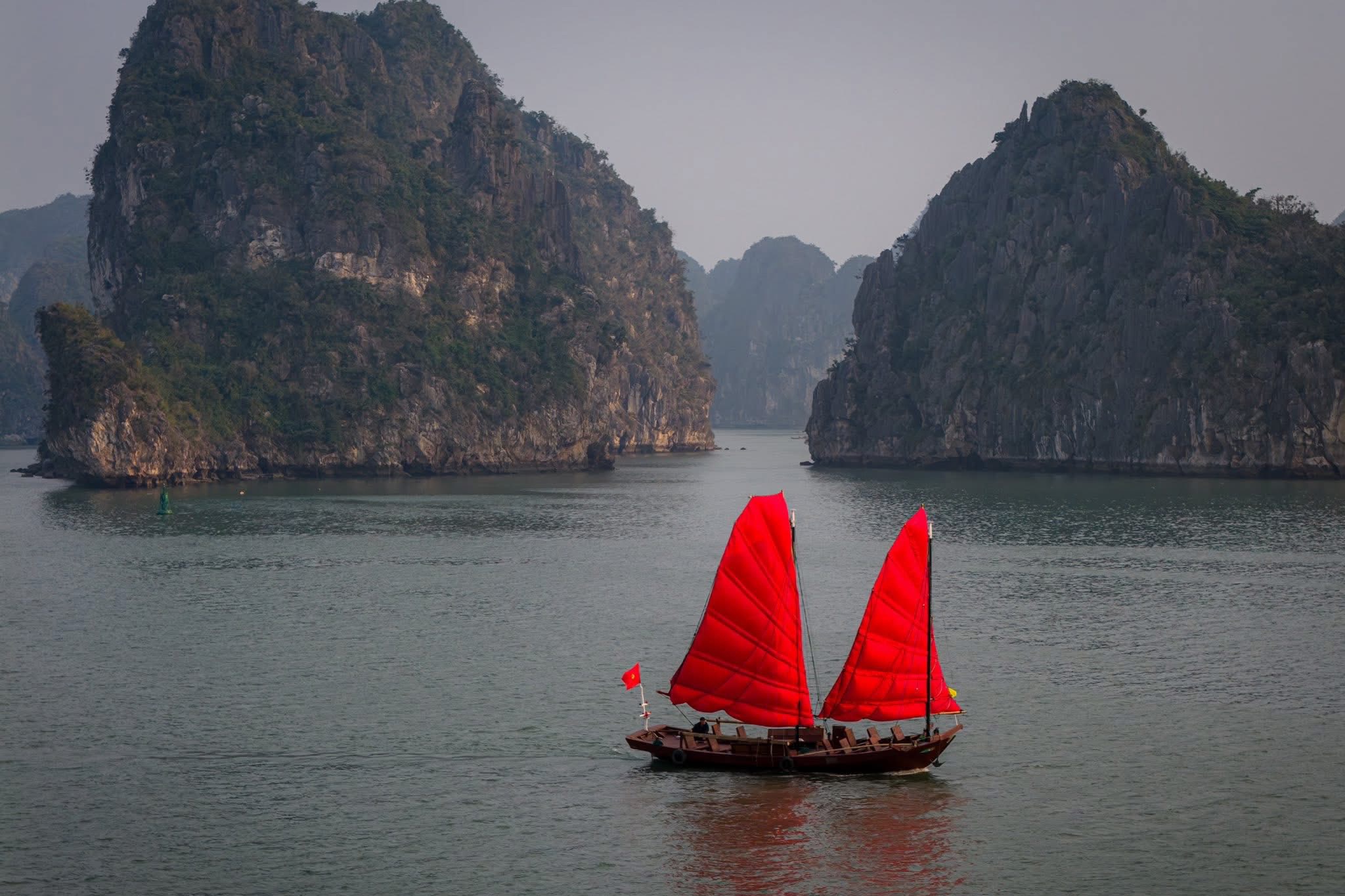 vinh Ha Long anh 1