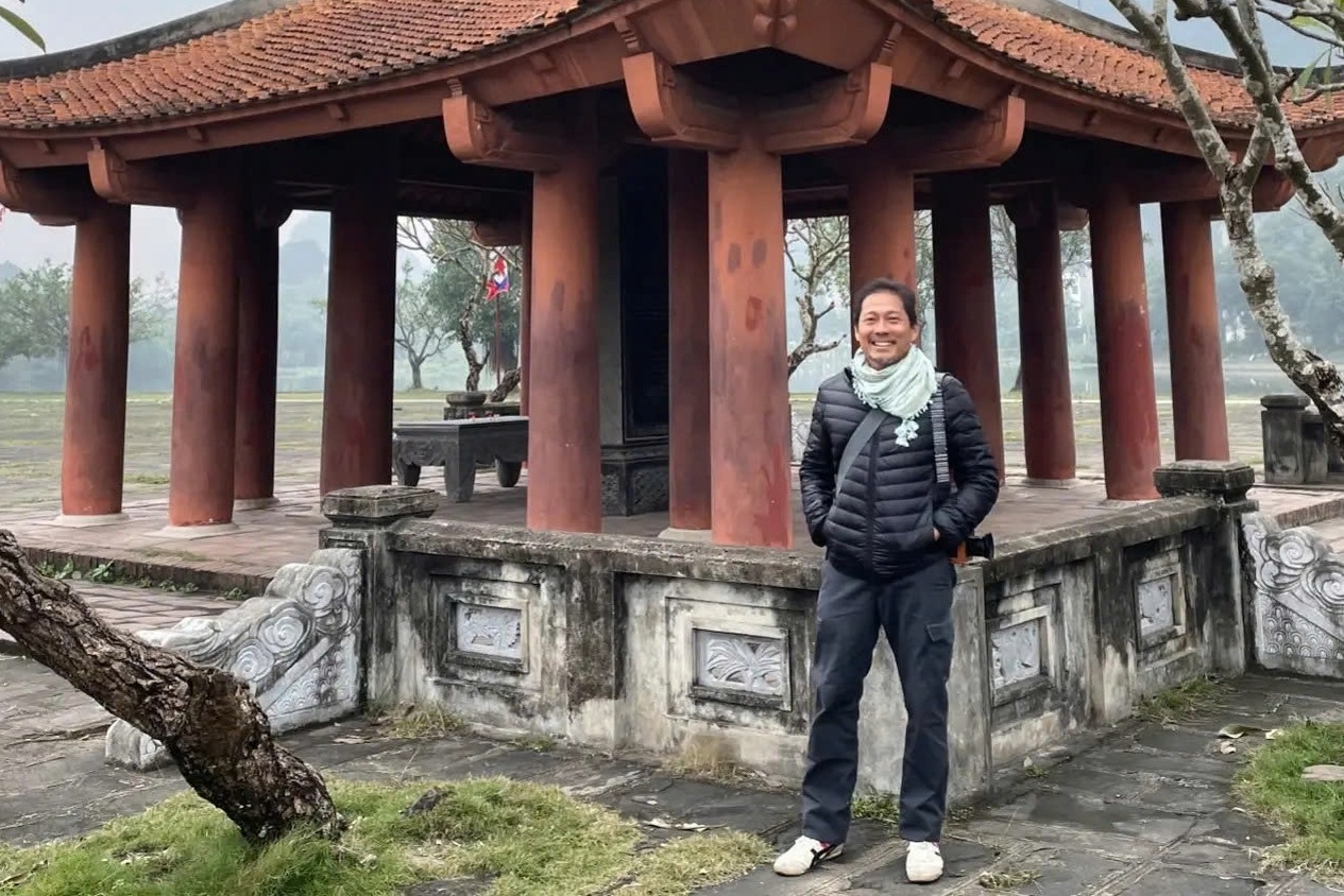 Khach Tay nhin Ha Noi 'bang con mat khac' sau gan 20 nam hinh anh