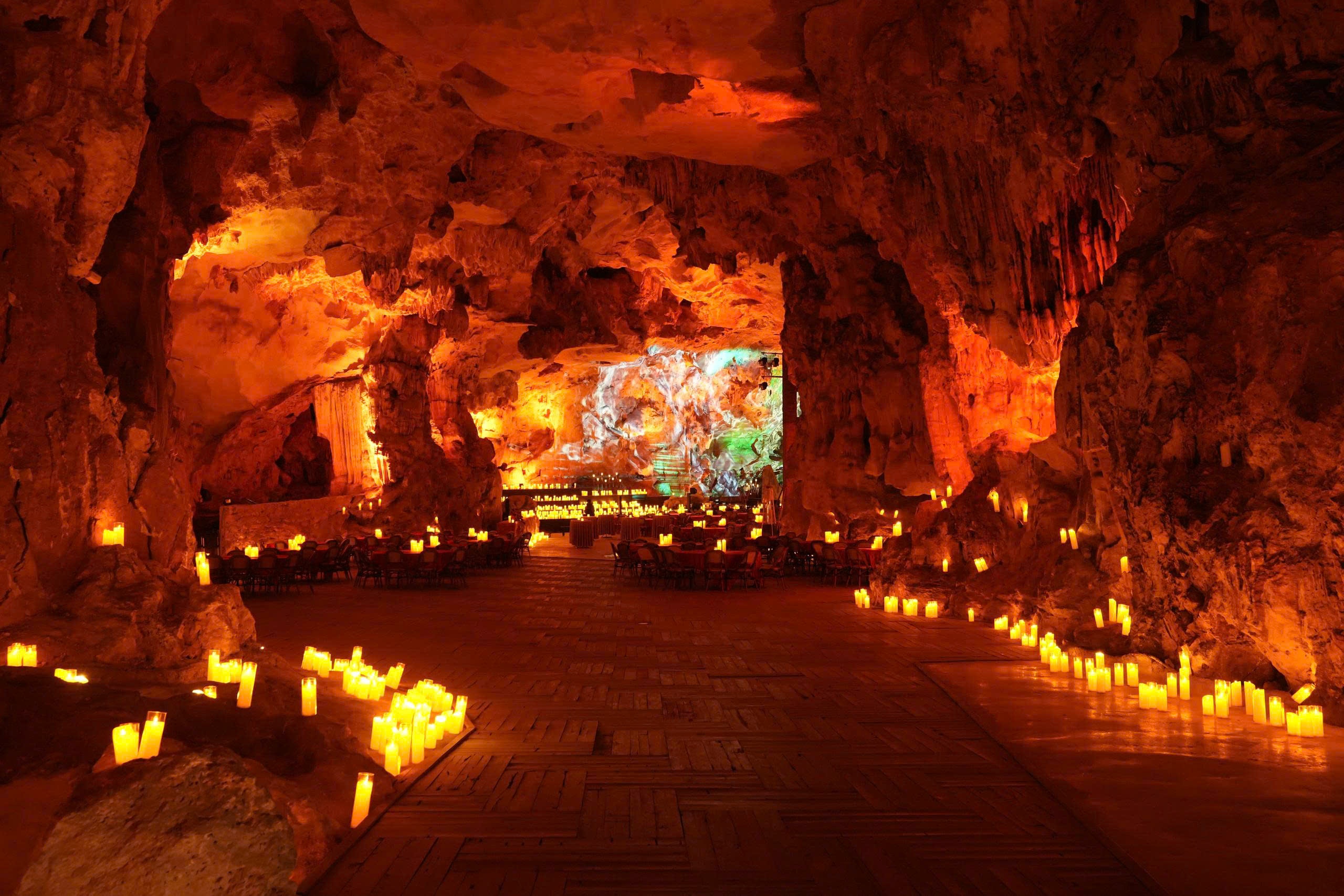 Hau can don ty phu An Do lan dau to chuc dam cuoi tai hang Ngoc Rong hinh anh