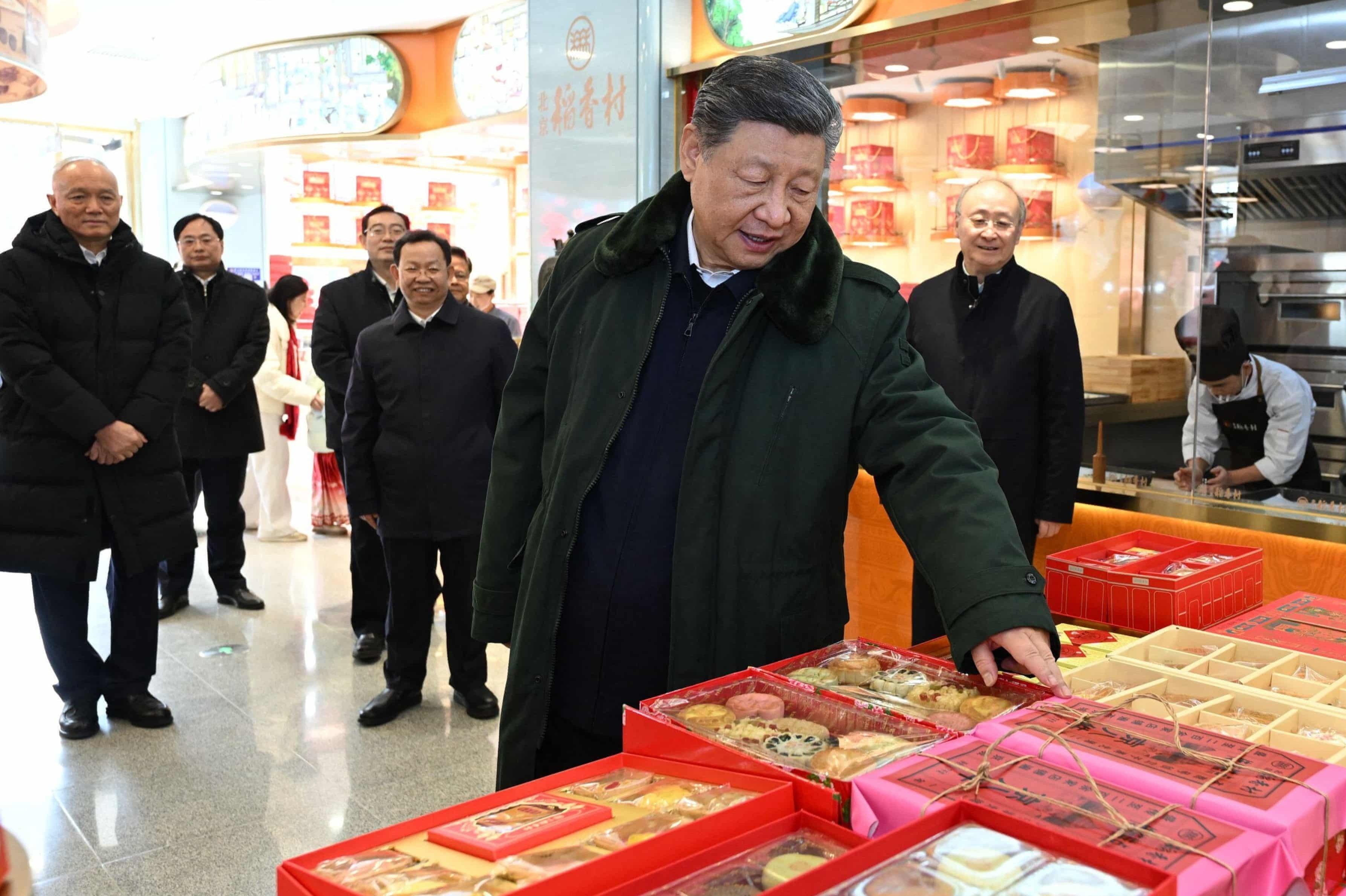 Tiem banh Trung Quoc qua tai sau khi ong Tap Can Binh toi chuc Tet hinh anh