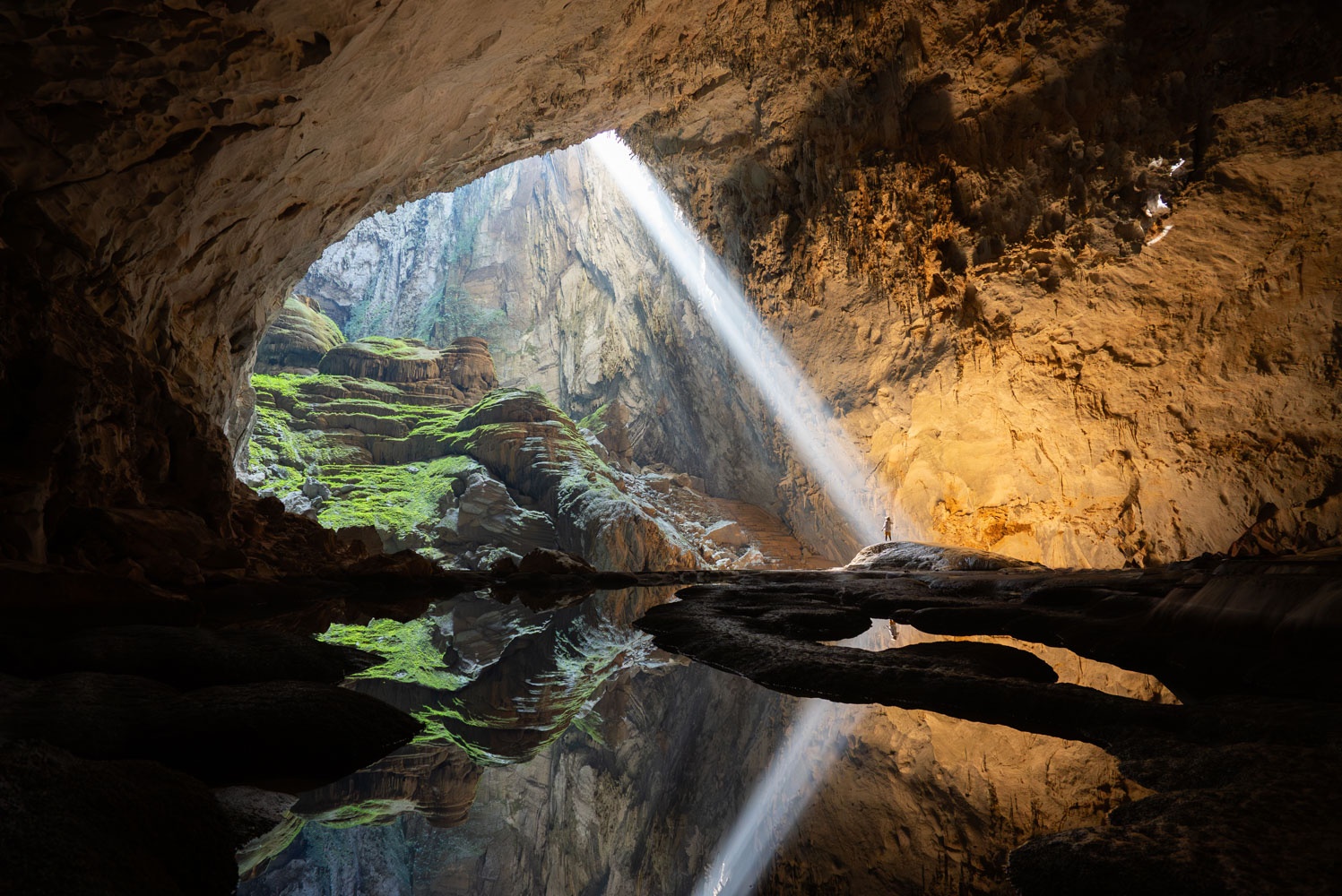 Hang Son Doong 'choang ngop' trong phong su noi tieng nuoc My hinh anh