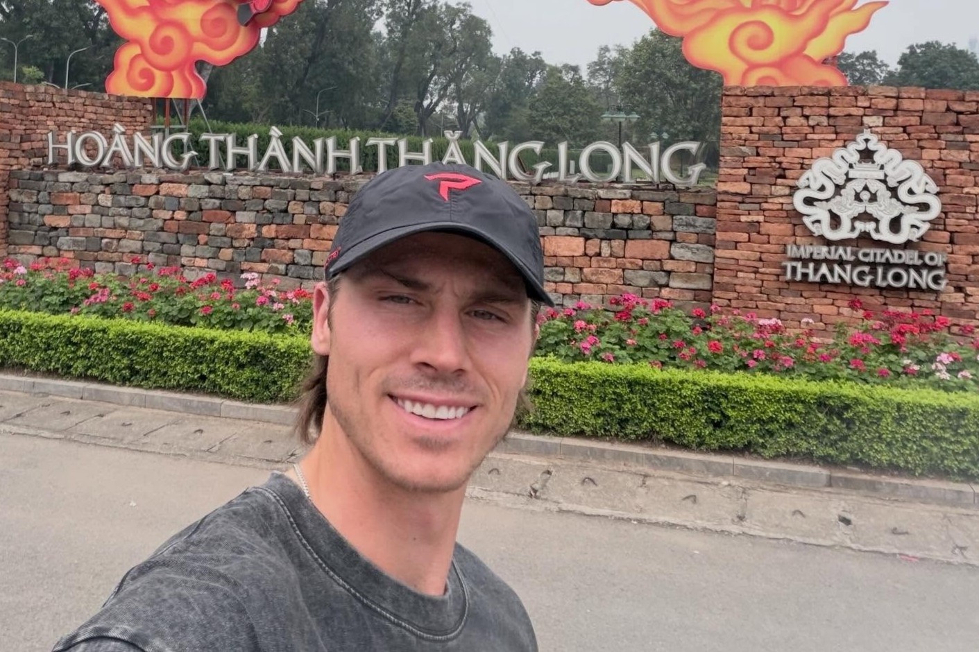 Tay vot hang dau the gioi thot len 'pickleball phu kin via he Ha Noi' hinh anh