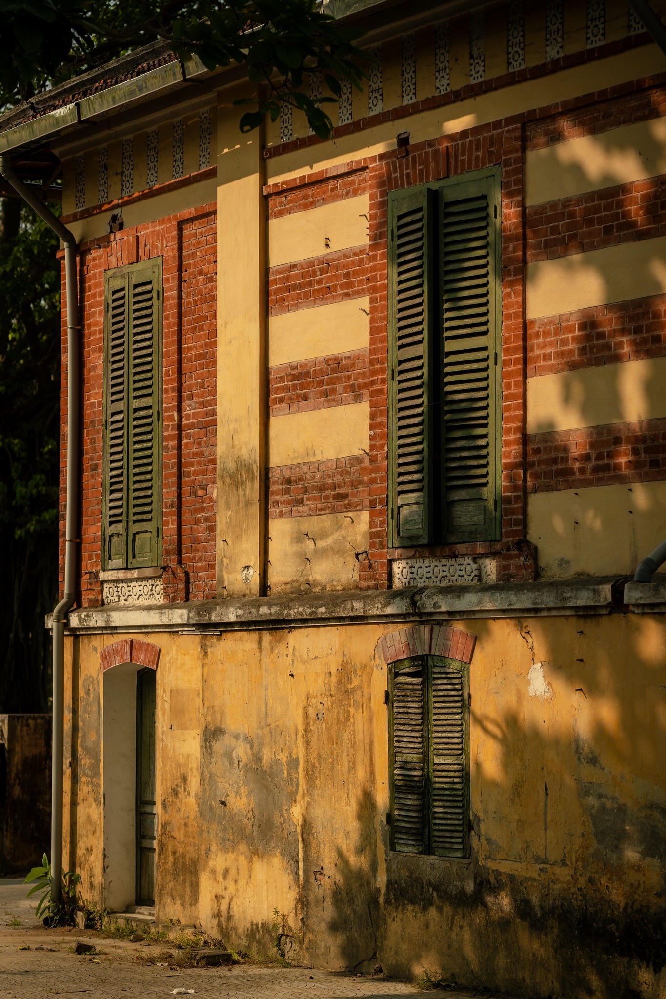 Biet thu Phap co anh 10