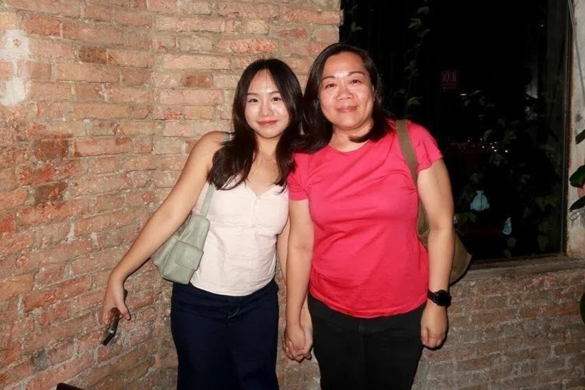 Viet Nam,  Singapore anh 2