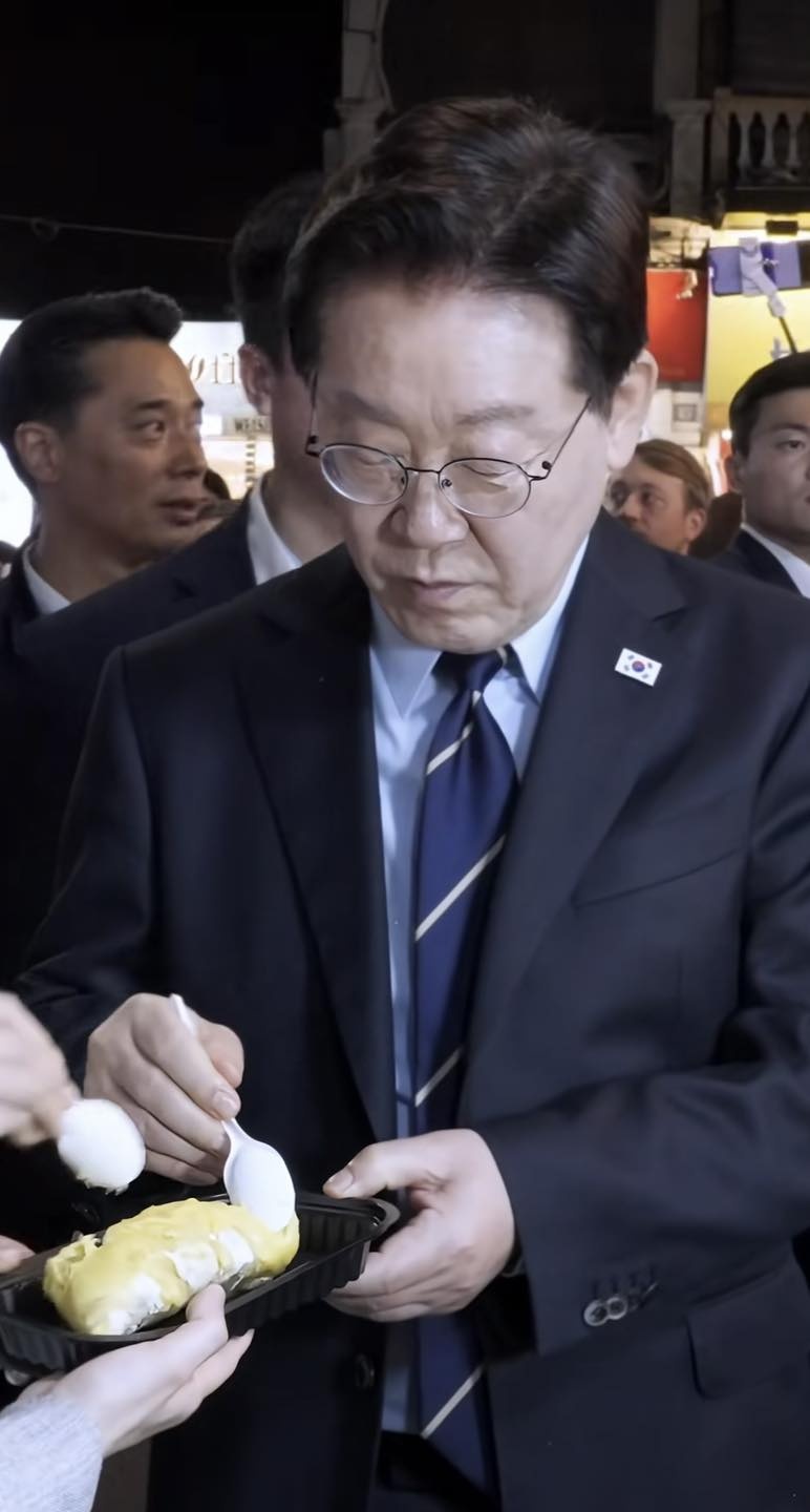 Han Quoc,  Tong thong Han Quoc anh 4