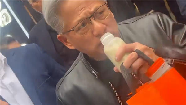 Jensen Huang anh 3