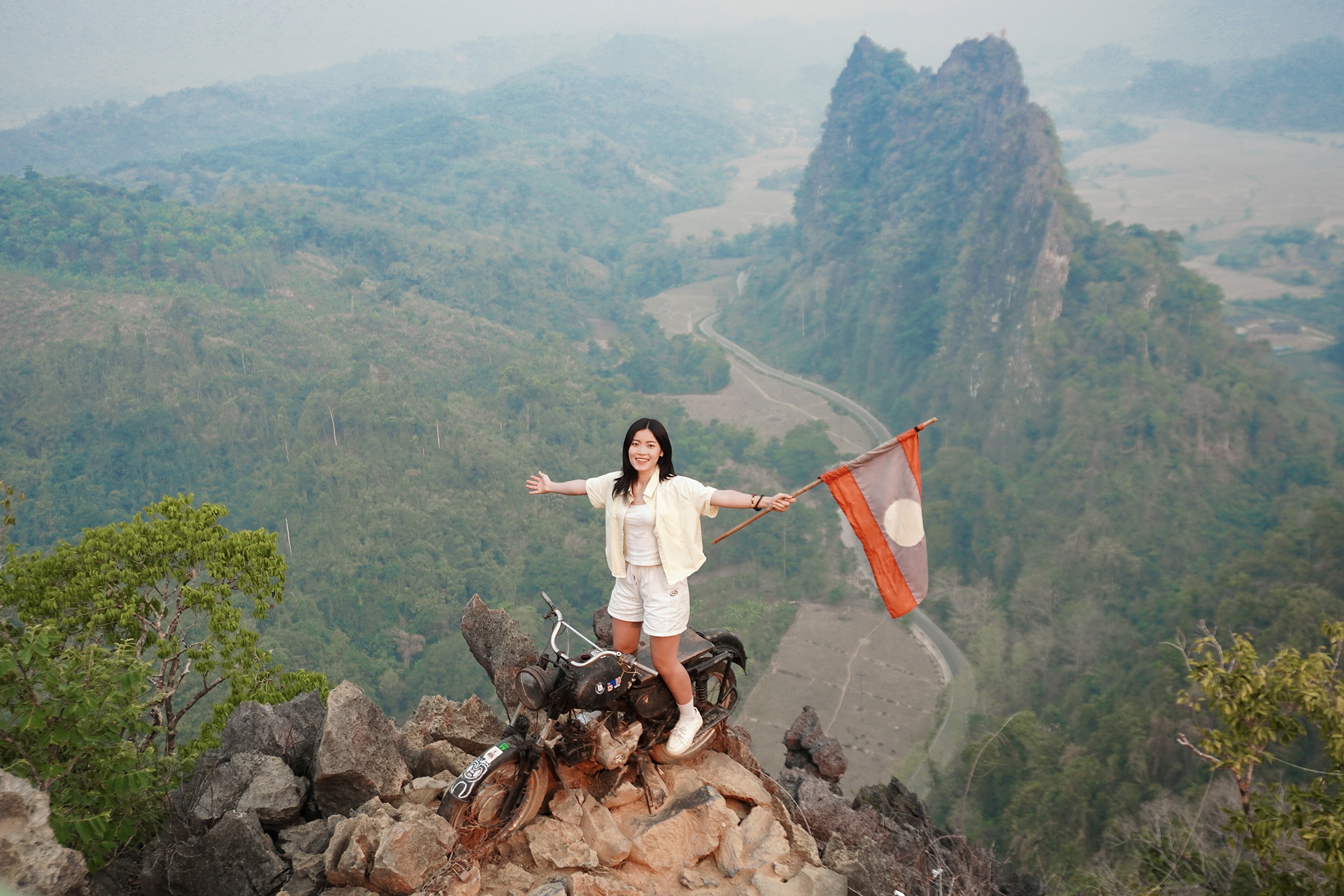 Lào ảnh 3 Lao anh 3