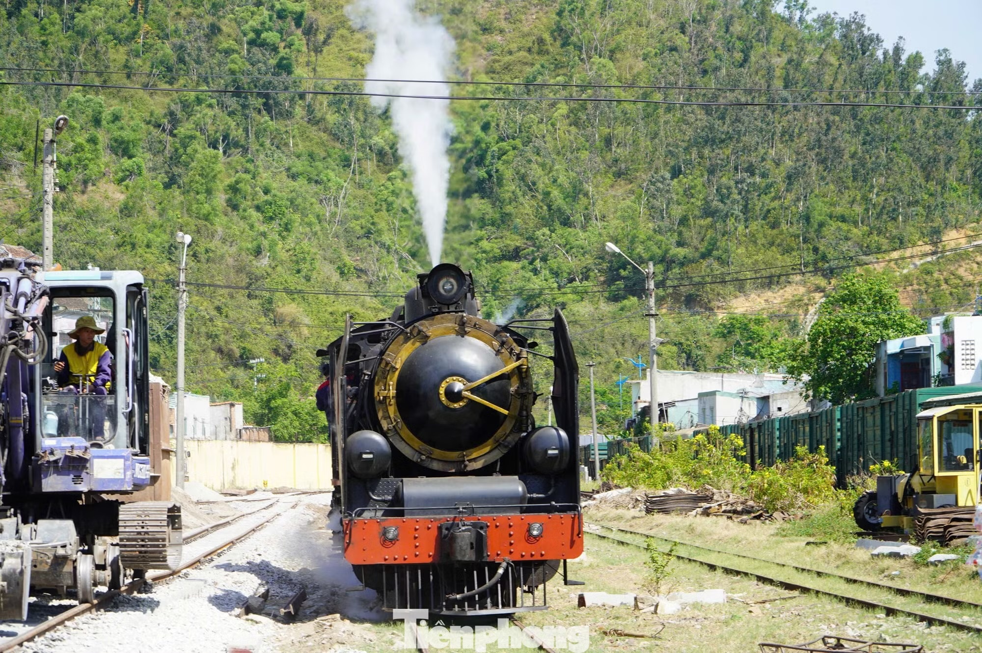 Tàu hỏa hơi nước ảnh 3 Tau hoa hoi nuoc anh 3