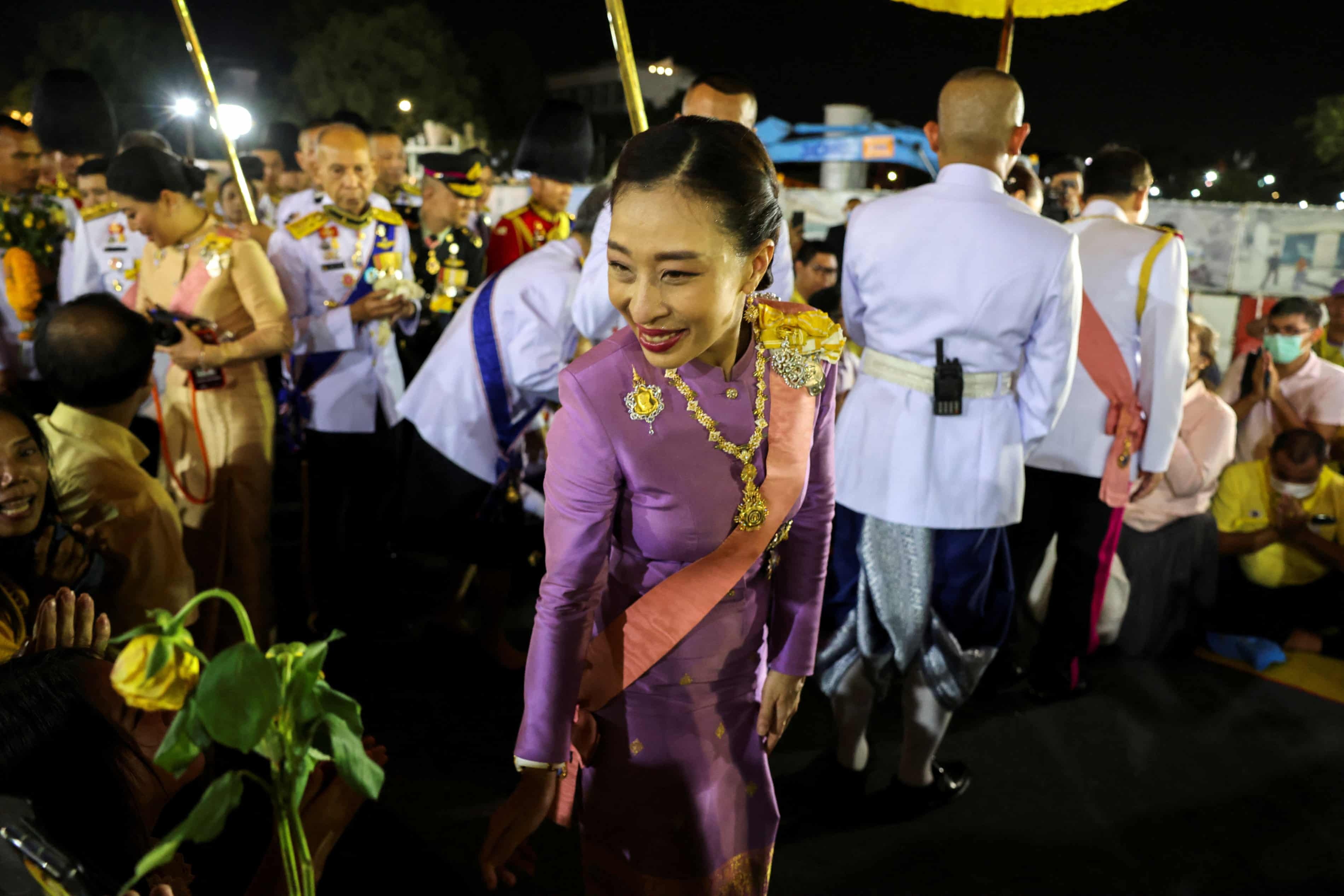 Thai Lan van to chuc concert, su kien sau khi Cong chua qua doi hinh anh