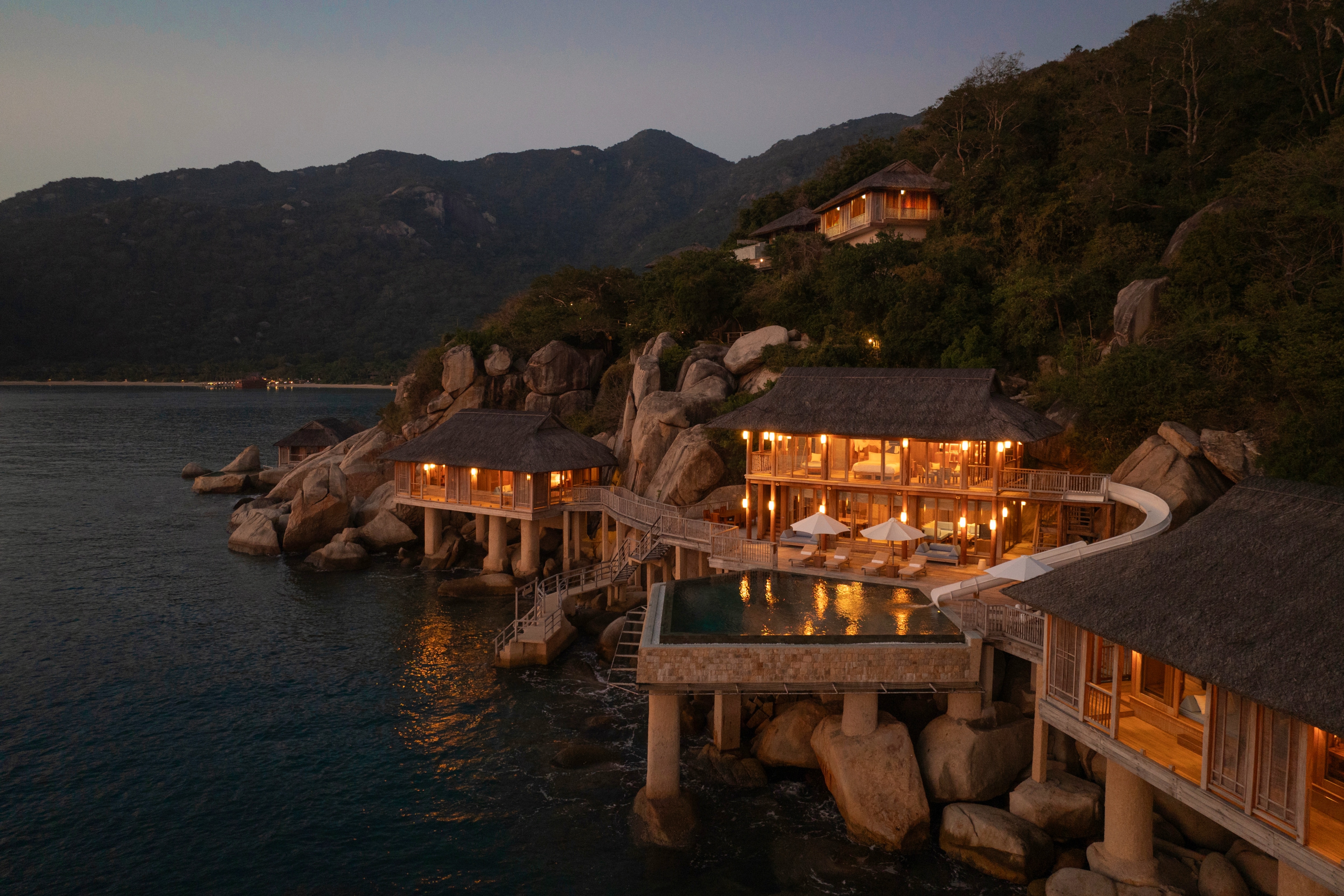 Viet Nam,  IHG anh 5