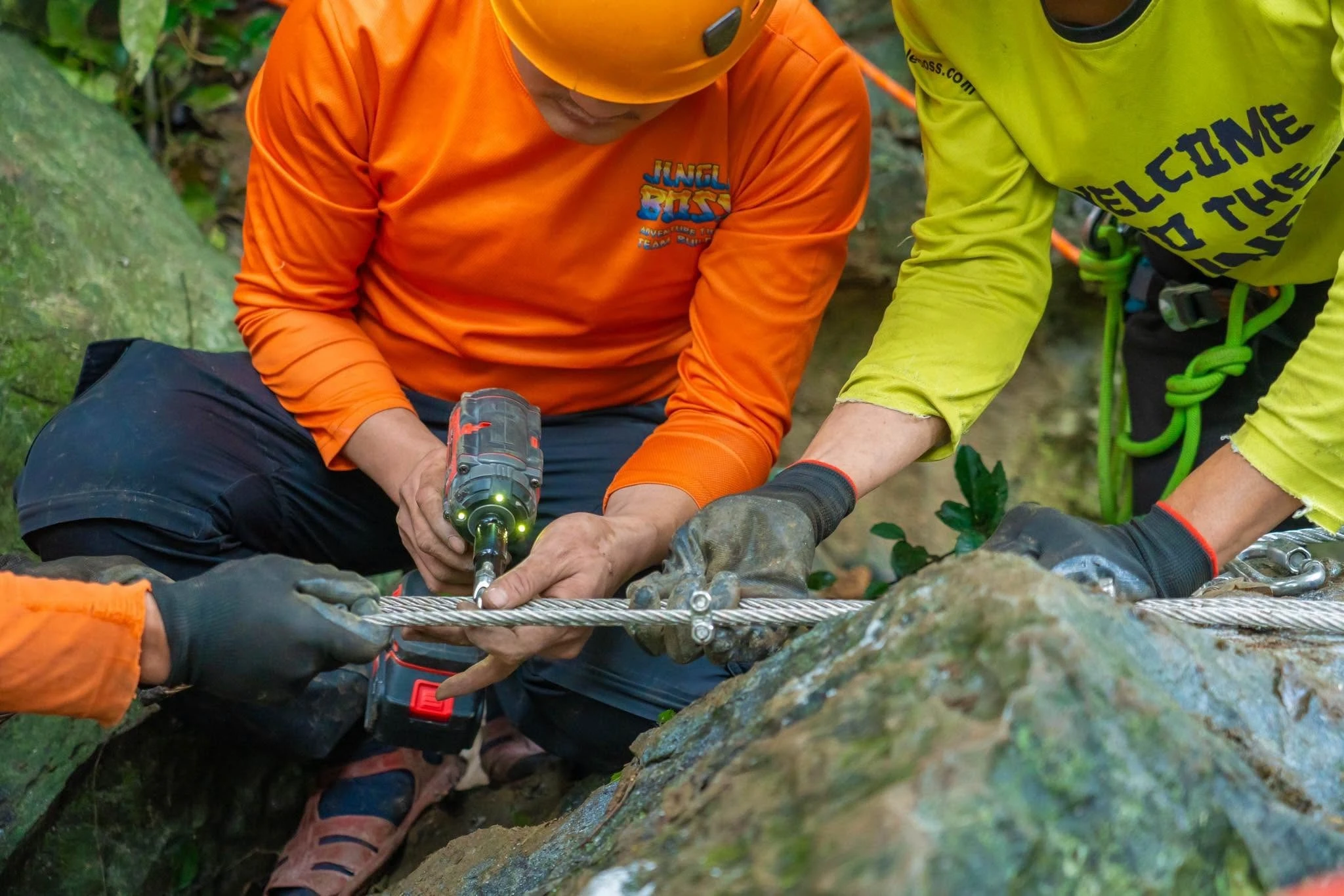 hố sụt,  zipline ảnh 6