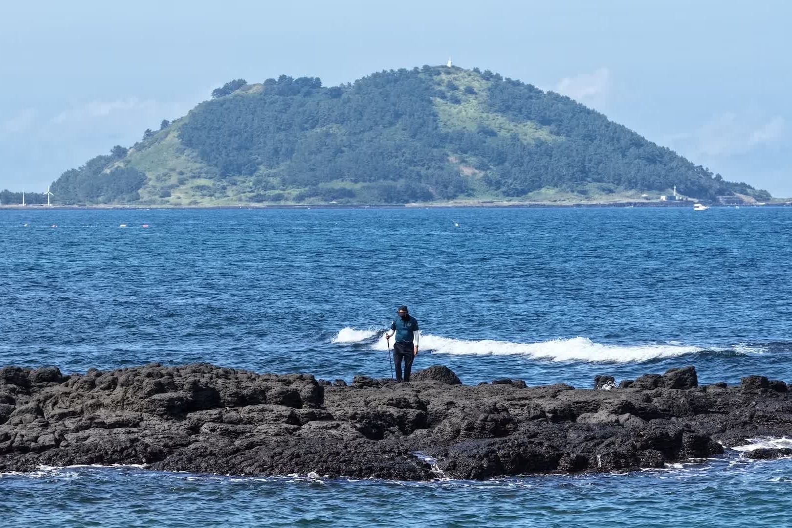 Du khách tiếp tục rời đảo Jeju