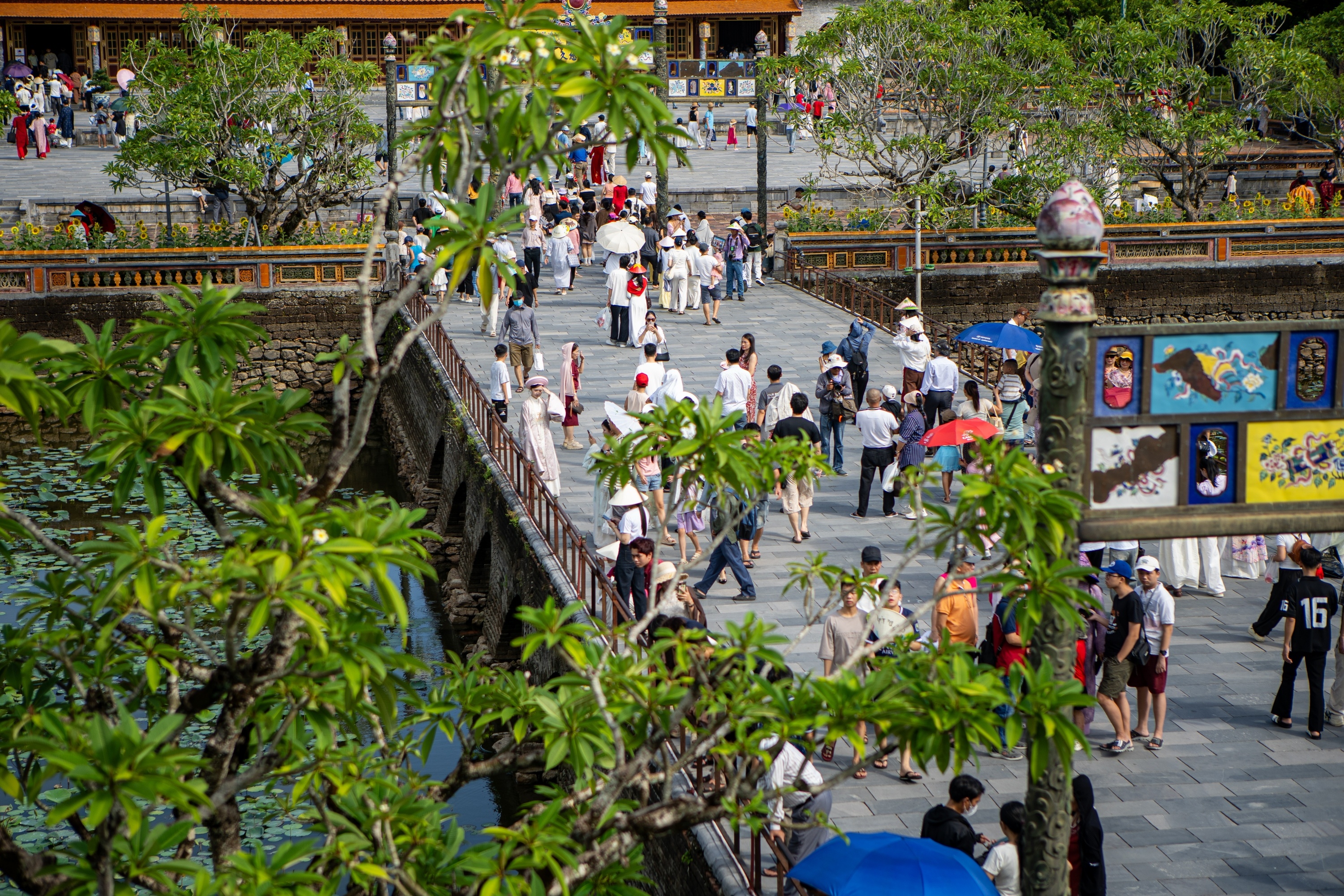 Đại nội Huế,  2/9 ảnh 11