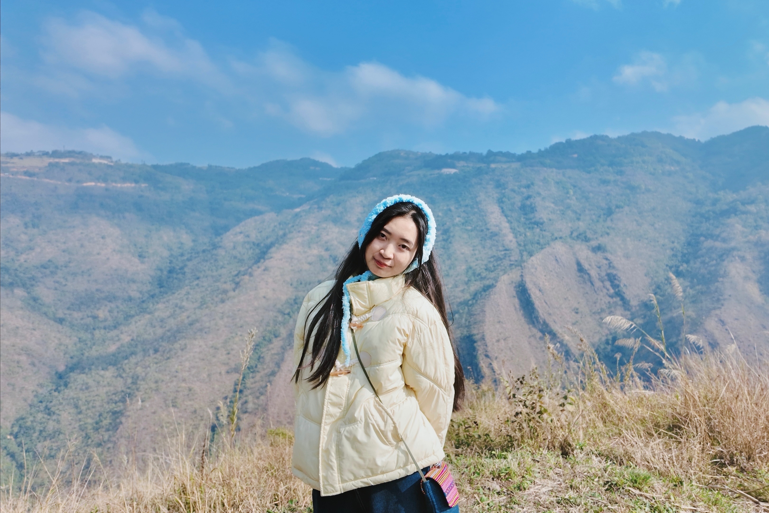 L&ocirc; L&ocirc; Chải ảnh 1