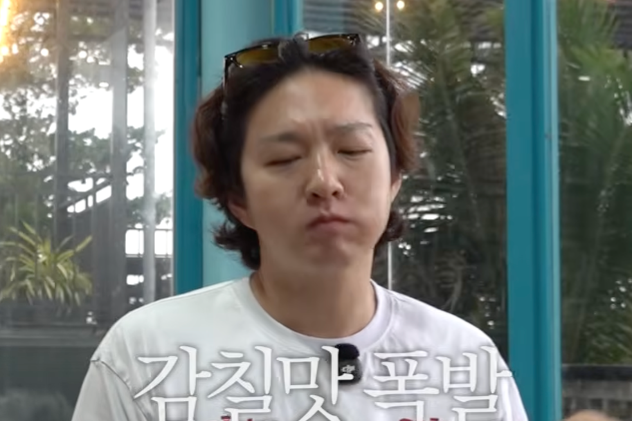 rau muống x&agrave;o tỏi,  Lee Changsub ảnh 6