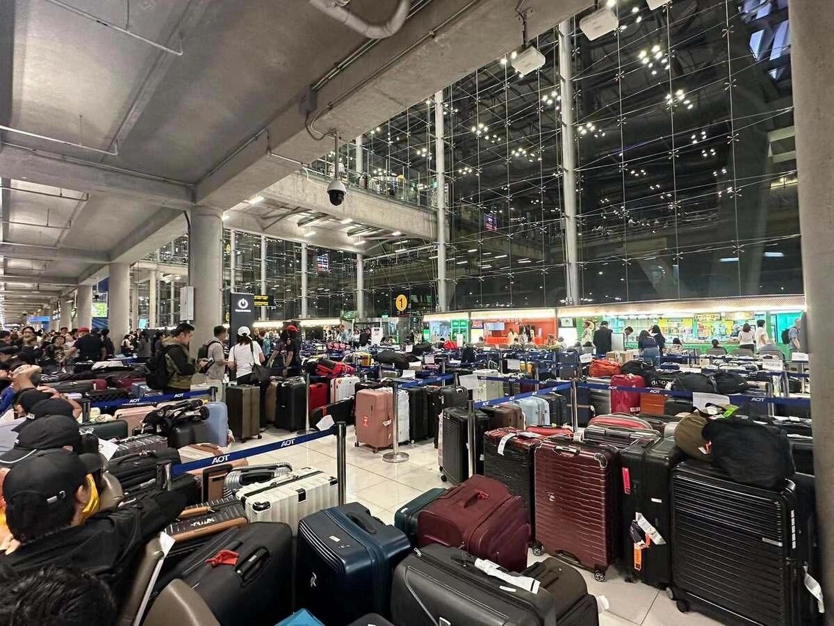 Th&aacute;i Lan,  s&acirc;n bay Suvarnabhumi ảnh 5