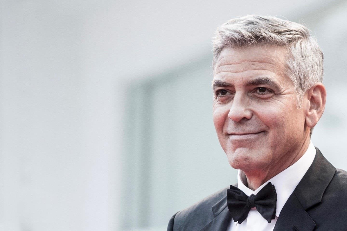 Ly do George Clooney va loat sao quoc te de chung mang xa hoi hinh anh