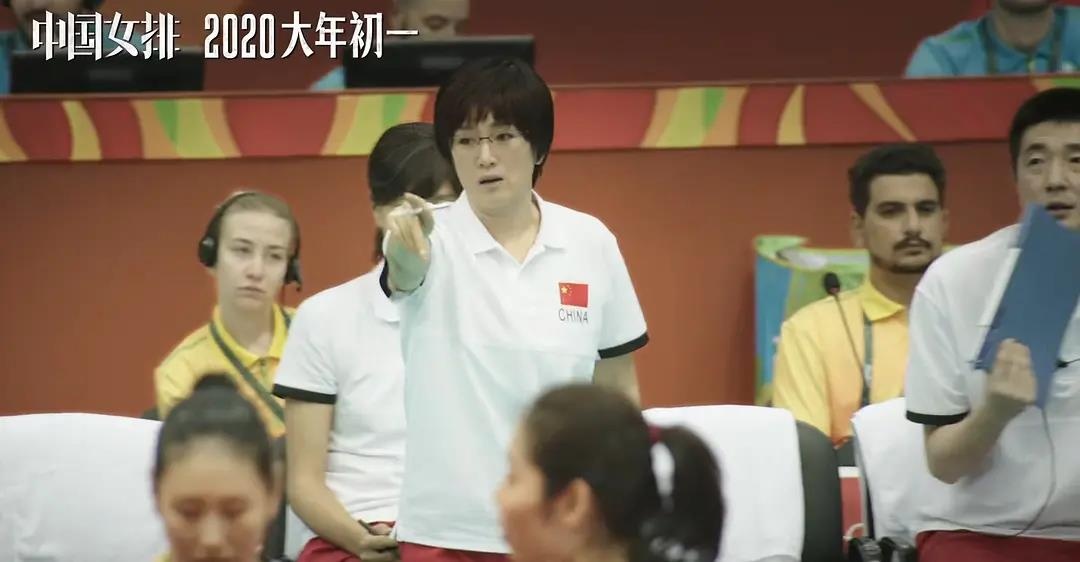 Cung Loi toc ngan trong phim moi anh 2