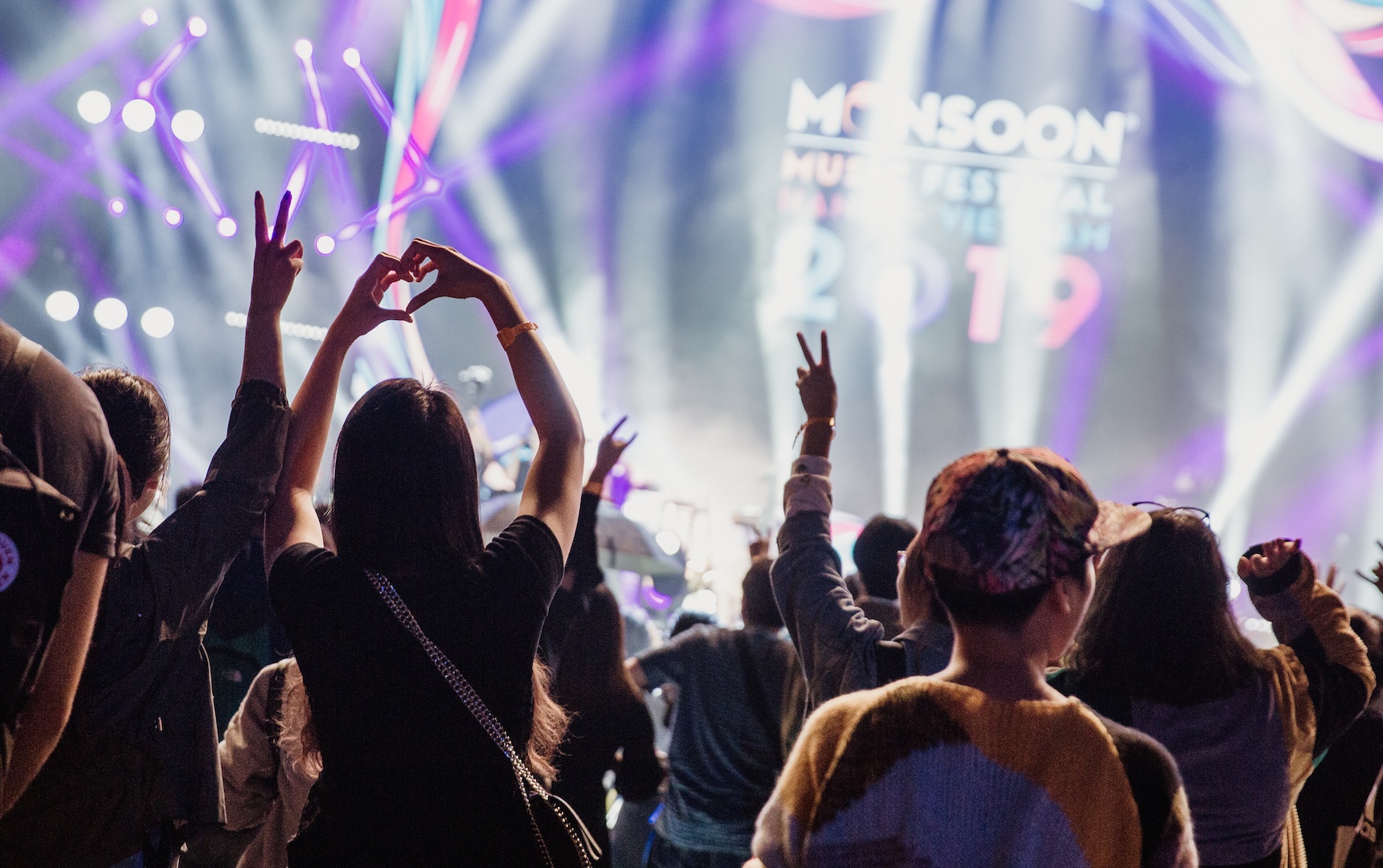 Monsoon dem thu hai tang nhiet voi Phum Viphurit anh 1