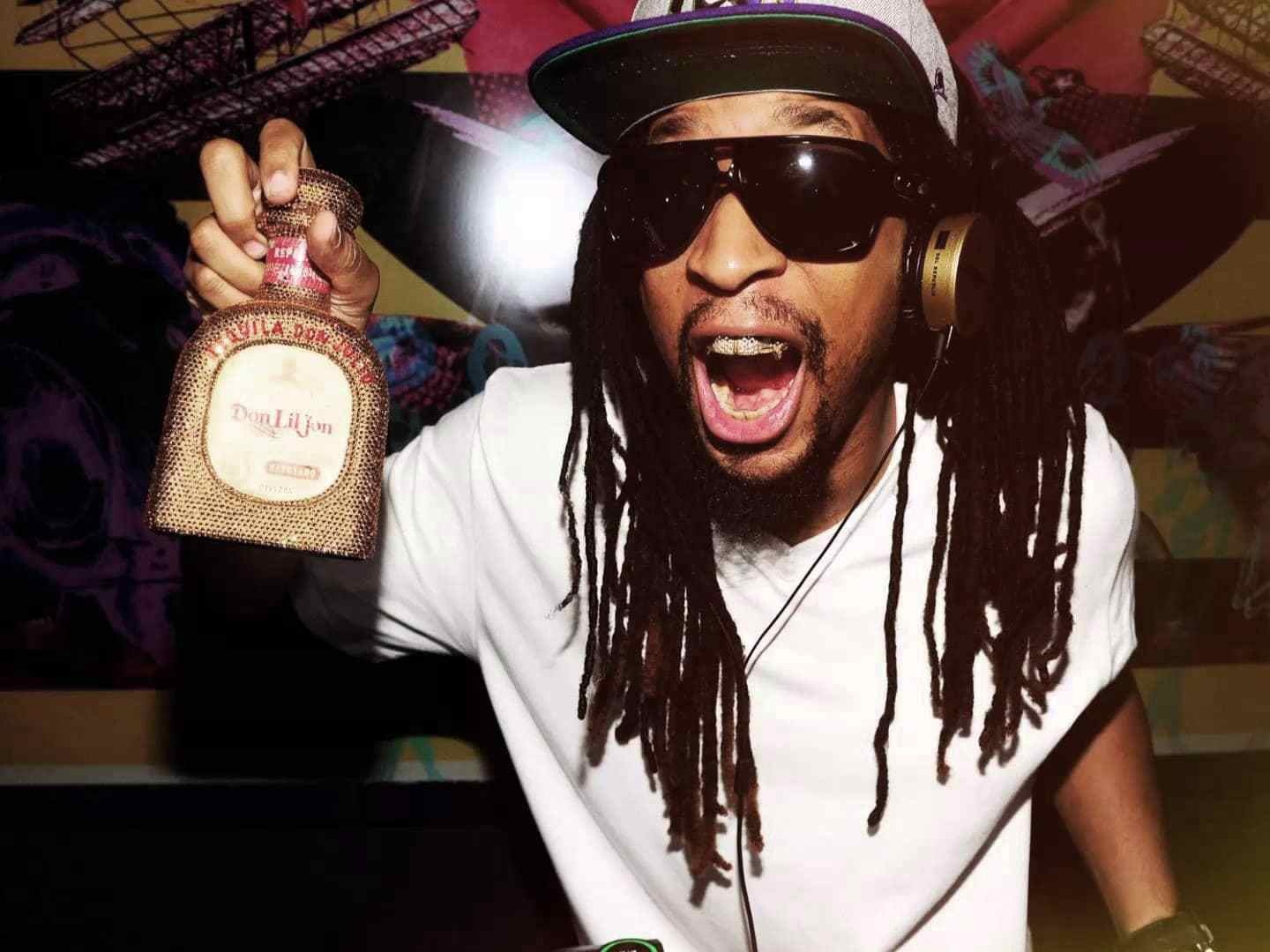 Rapper My bi tam giu tai san bay Tan Son Nhat anh 2