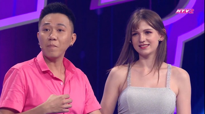 nhan sac Alexandra Rud anh 10