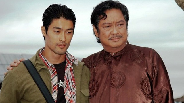 Anh em Charlie Nguyen va Ly Hung chia se ky niem quy gia voi Chanh Tin anh 3