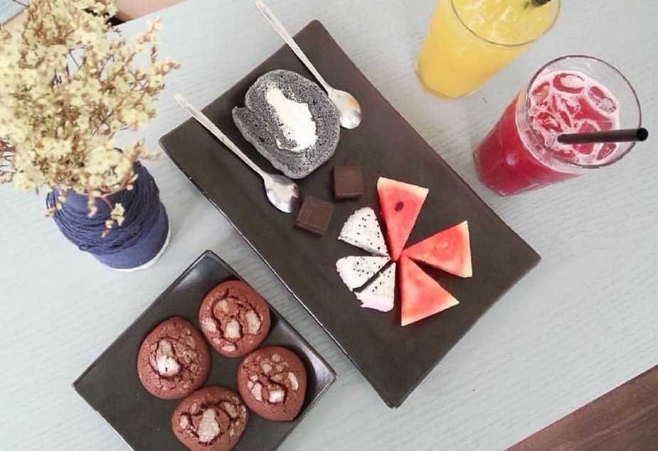 Nhung quan ca phe banh ngot hap dan gioi tre Ha thanh hinh anh