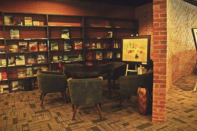 Quan ca phe sach o Ha Noi anh 3