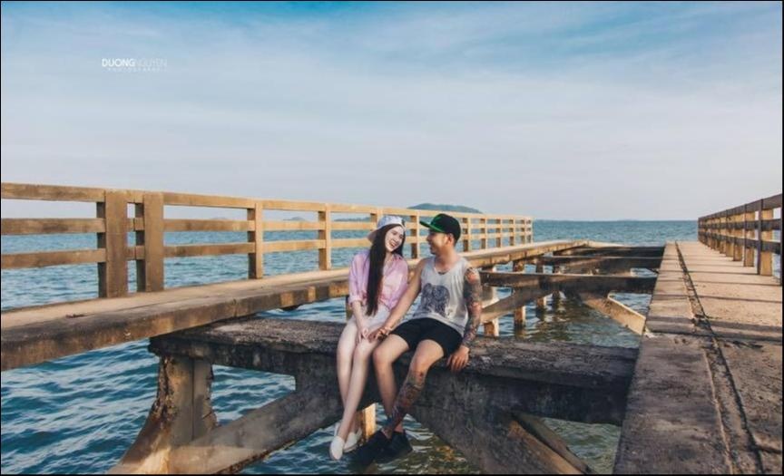 Hanh trinh di va yeu anh 7