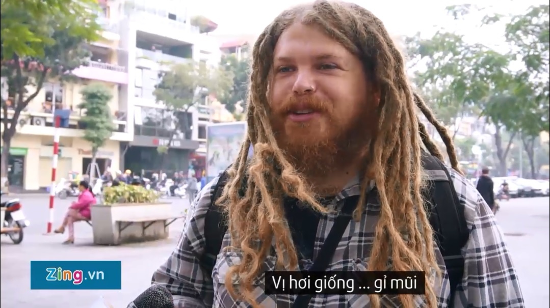 Thu thach an nhong rang: Phan ung bat ngo cua khach nuoc ngoai hinh anh