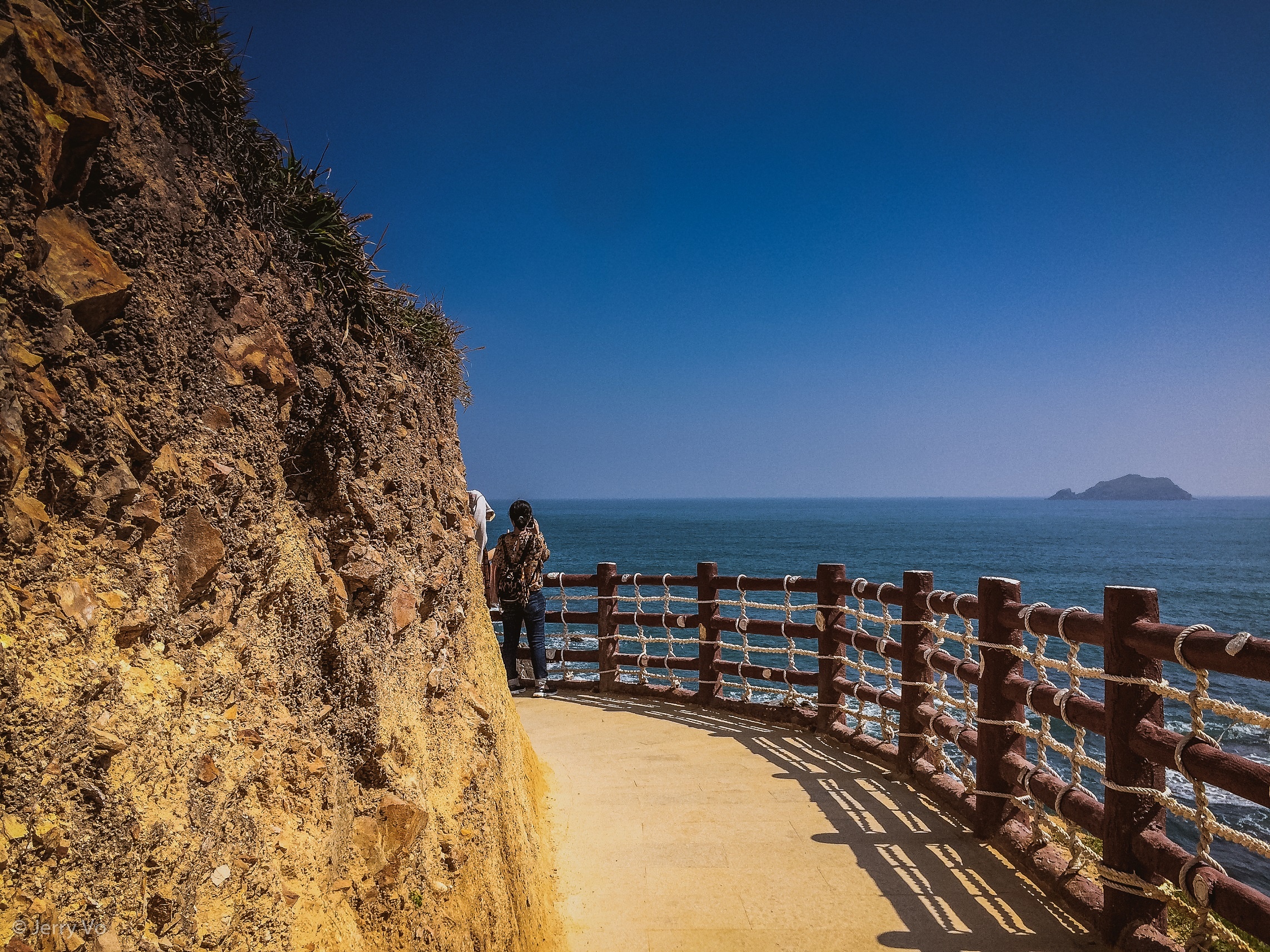 Kham pha Eo Gio anh 12