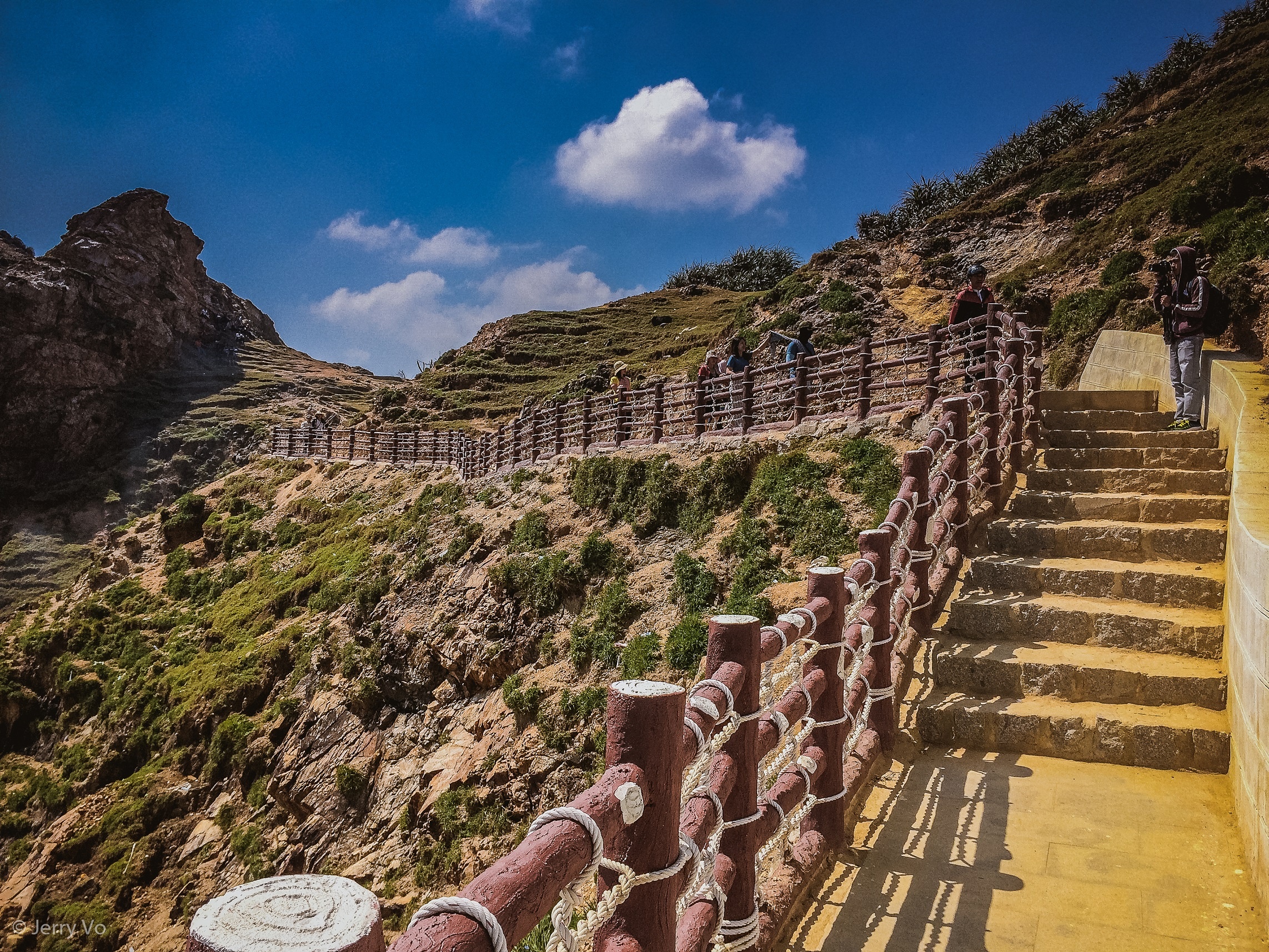 Kham pha Eo Gio anh 5