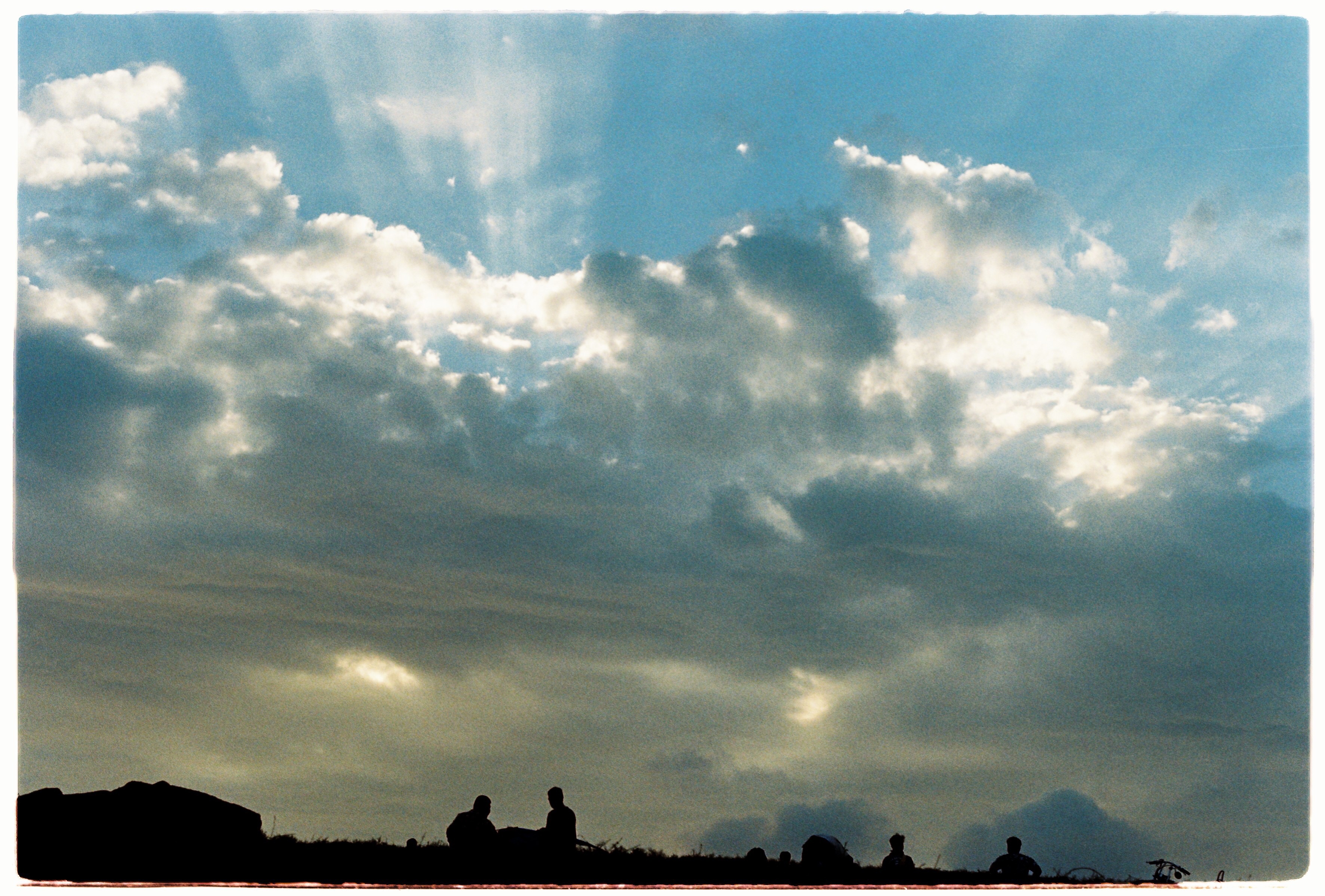 Kham pha hon Rom anh 5