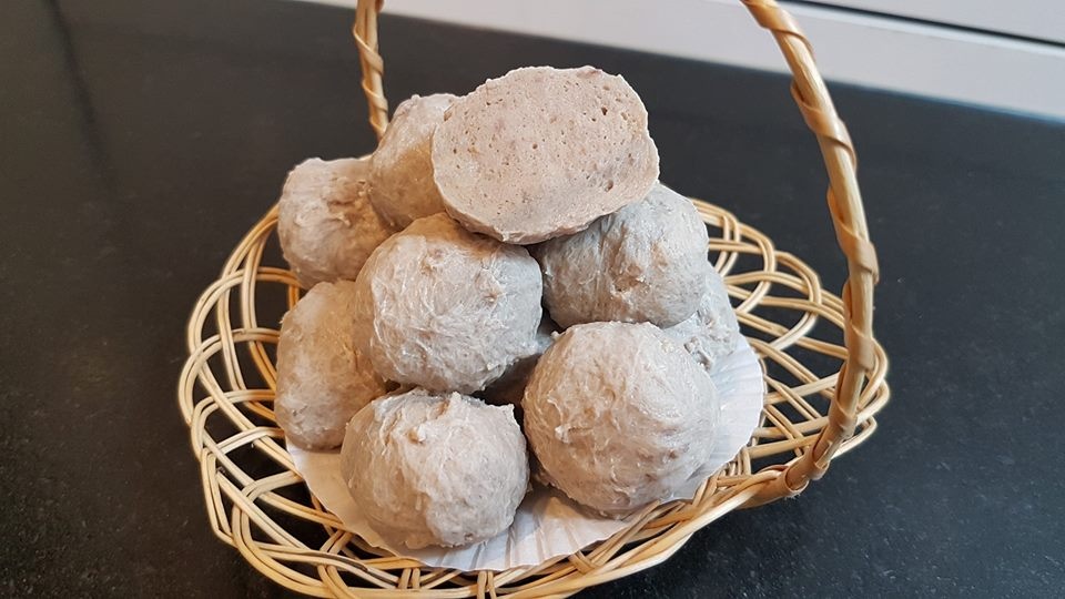 Cách làm bò viên ảnh 3 Cach lam bo vien anh 3