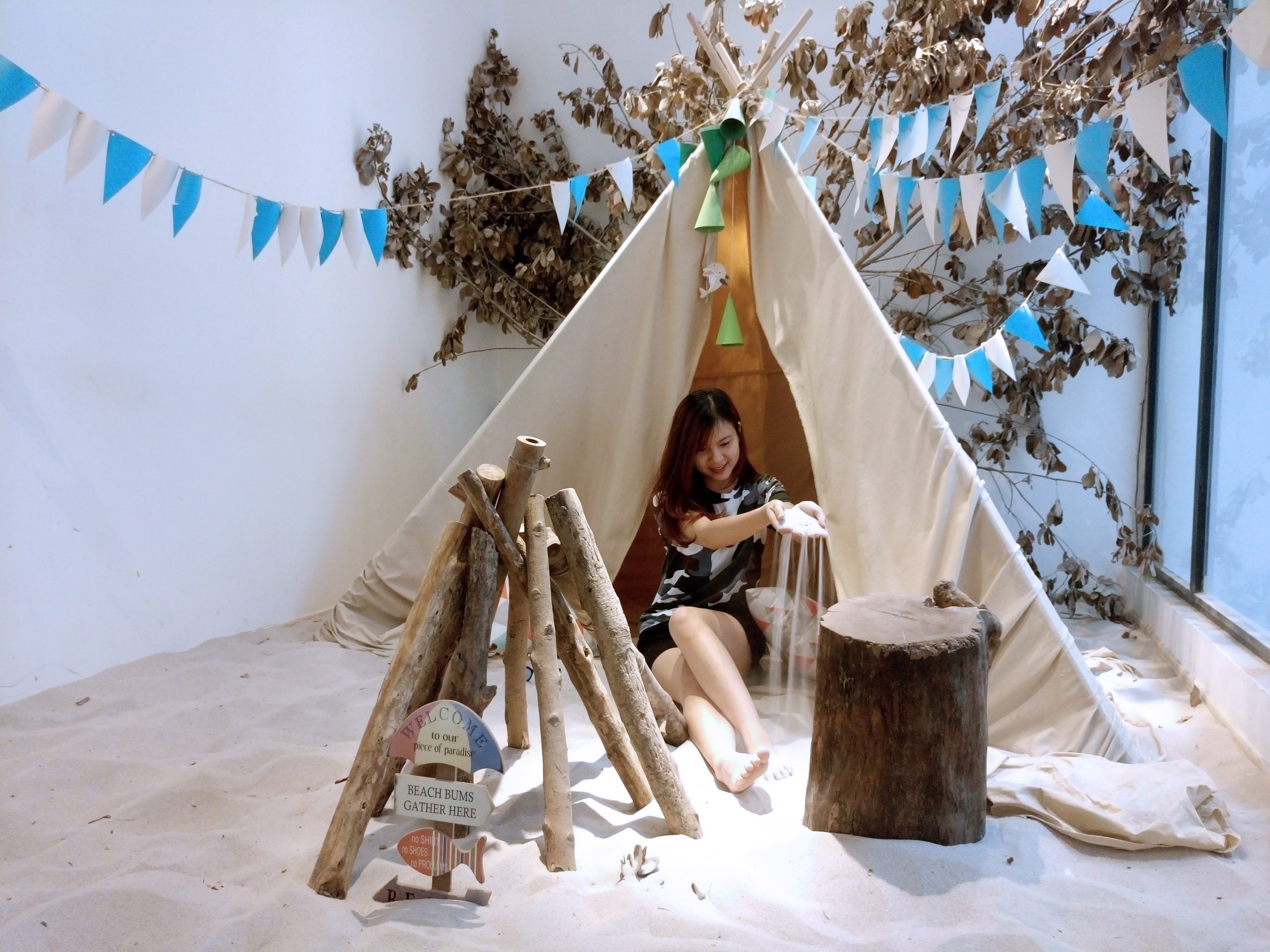 Khong can di xa van co the thay bien xanh, cat trang ngay tai Ha Noi hinh anh