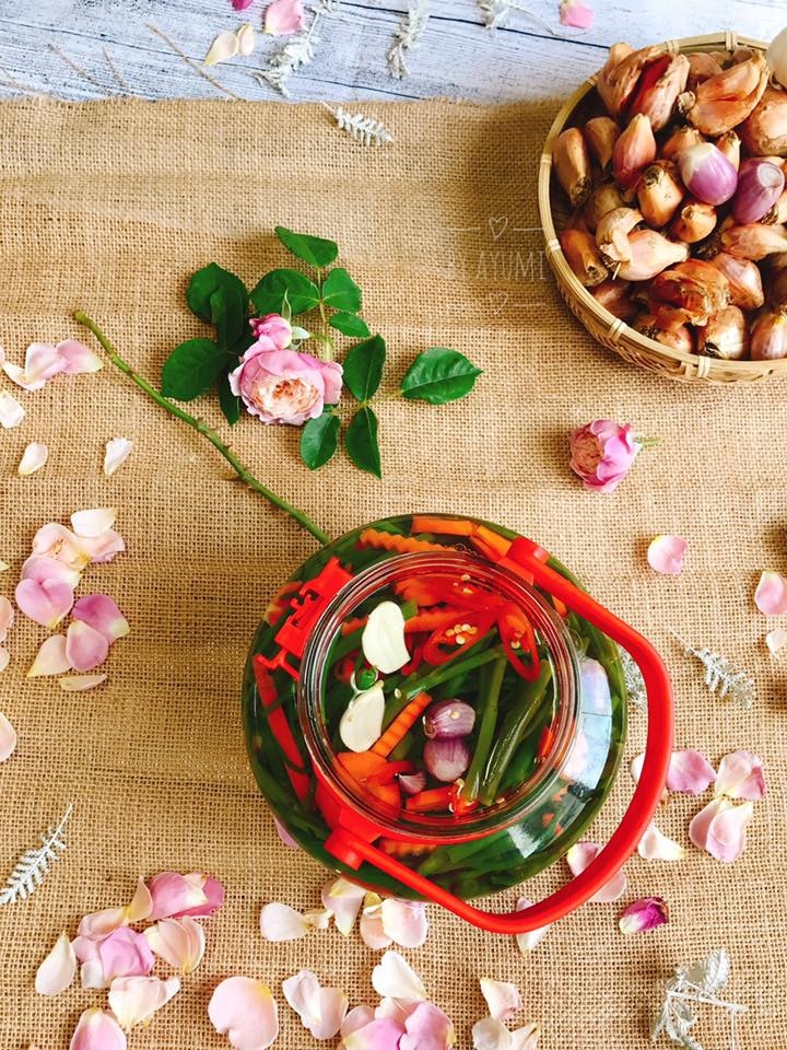 Cach lam rau muong ngam chua ngot anh 1