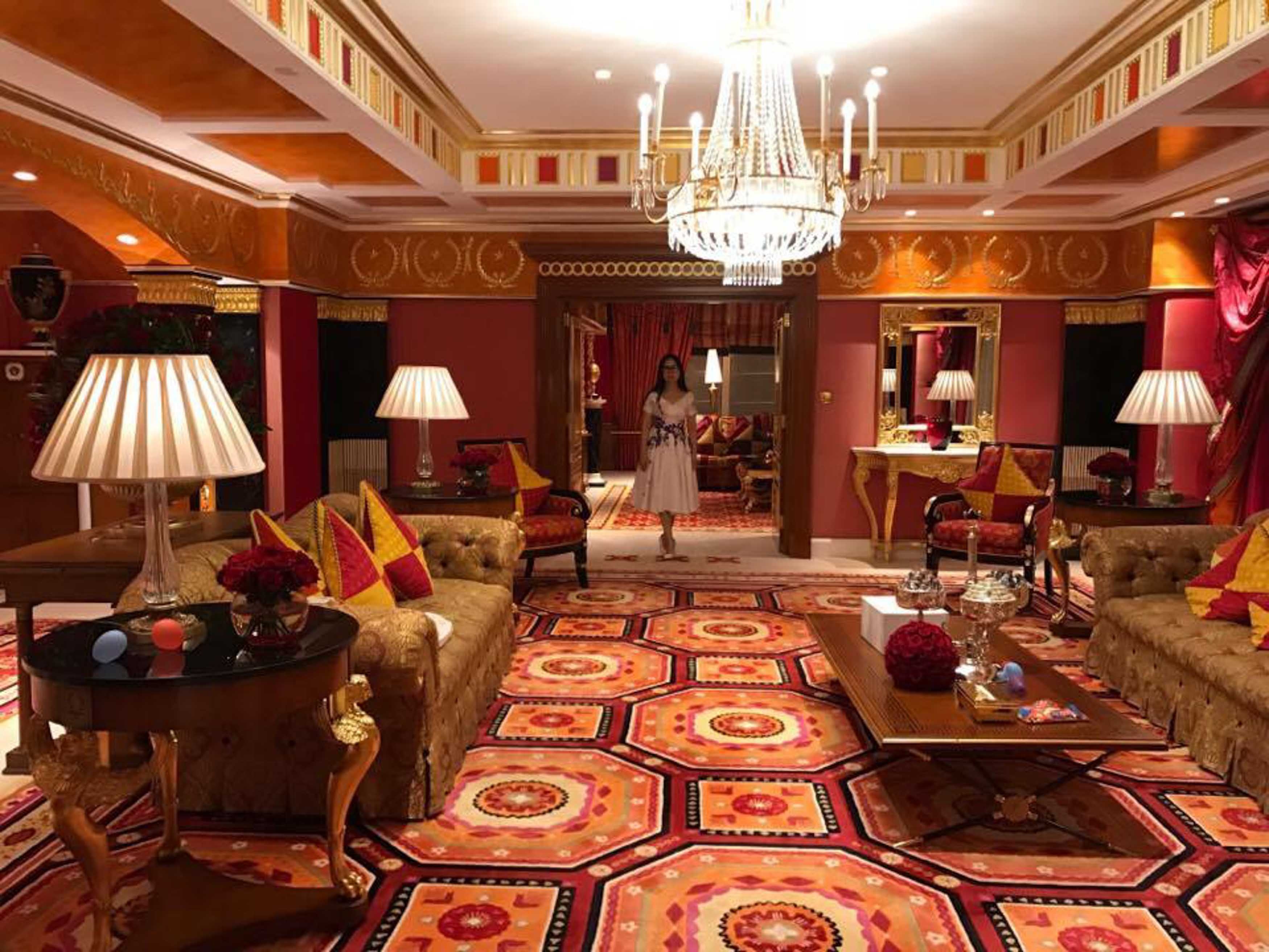 Chuyến đi Dubai của Hà Phương  ảnh 3 Chuyen di Dubai cua Ha Phuong anh 3