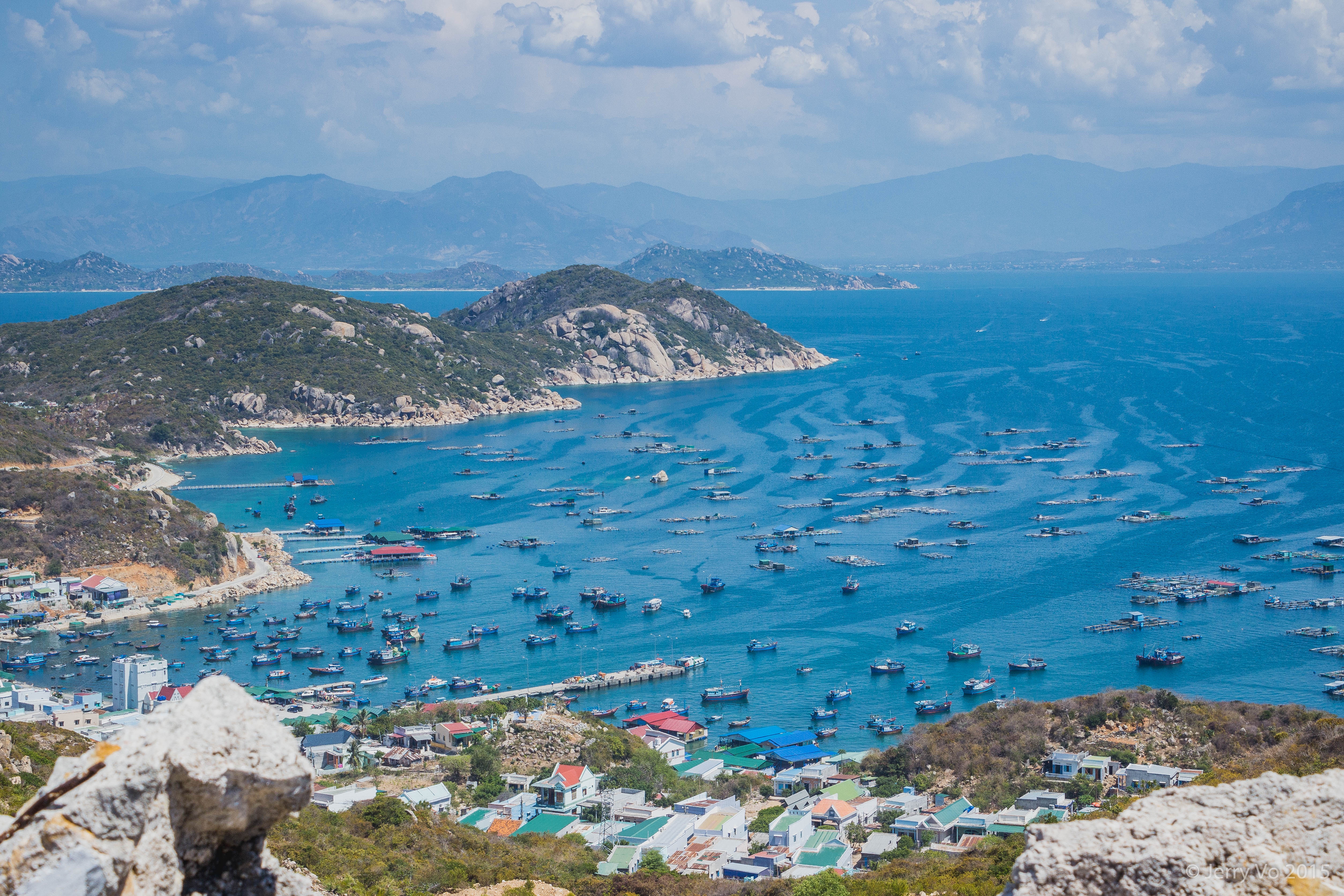 Ve Cam Ranh kham pha 'Tam Binh' dep nhu mo hinh anh