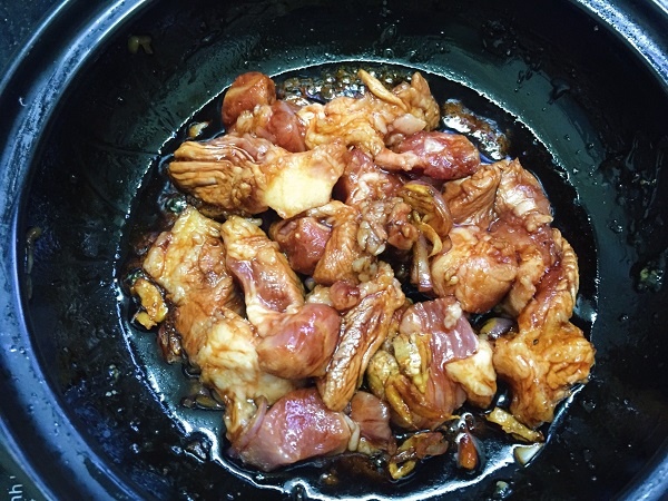 Thit kho nuoc cot dua anh 3