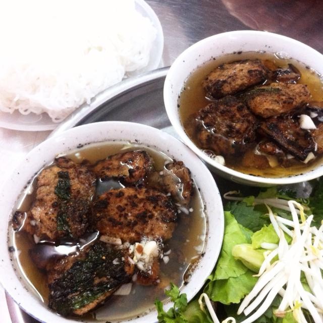 Quan bun cha anh 4