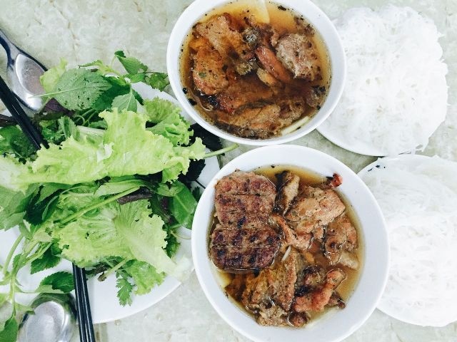 Quan bun cha anh 8