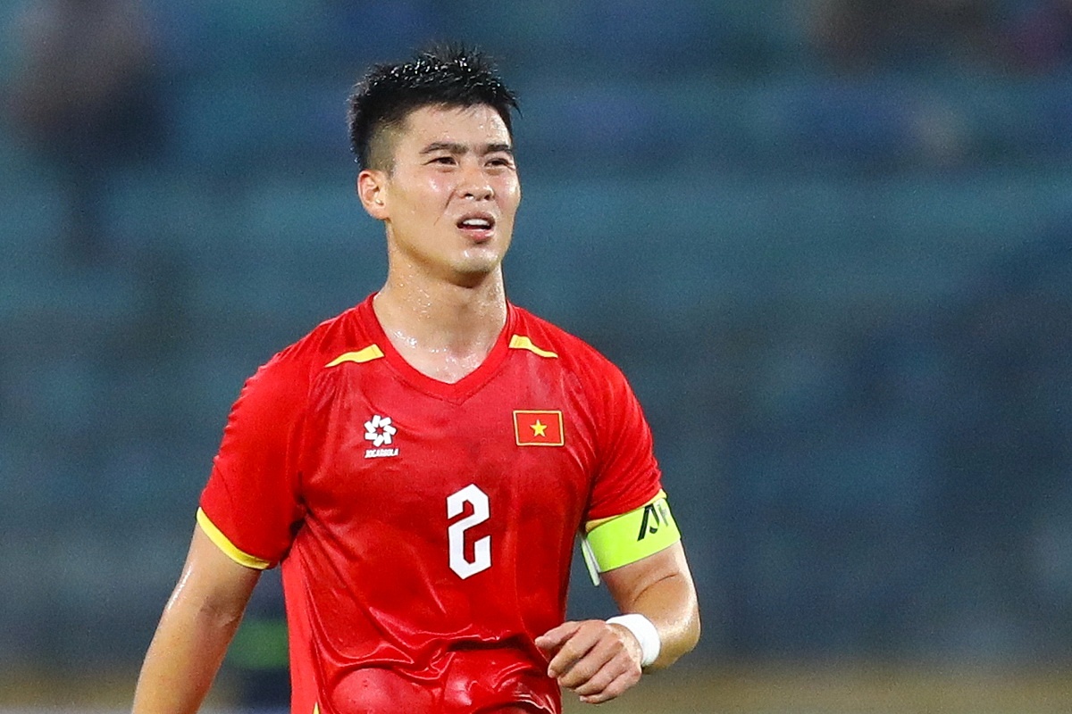 Ai thay Duy Mạnh?