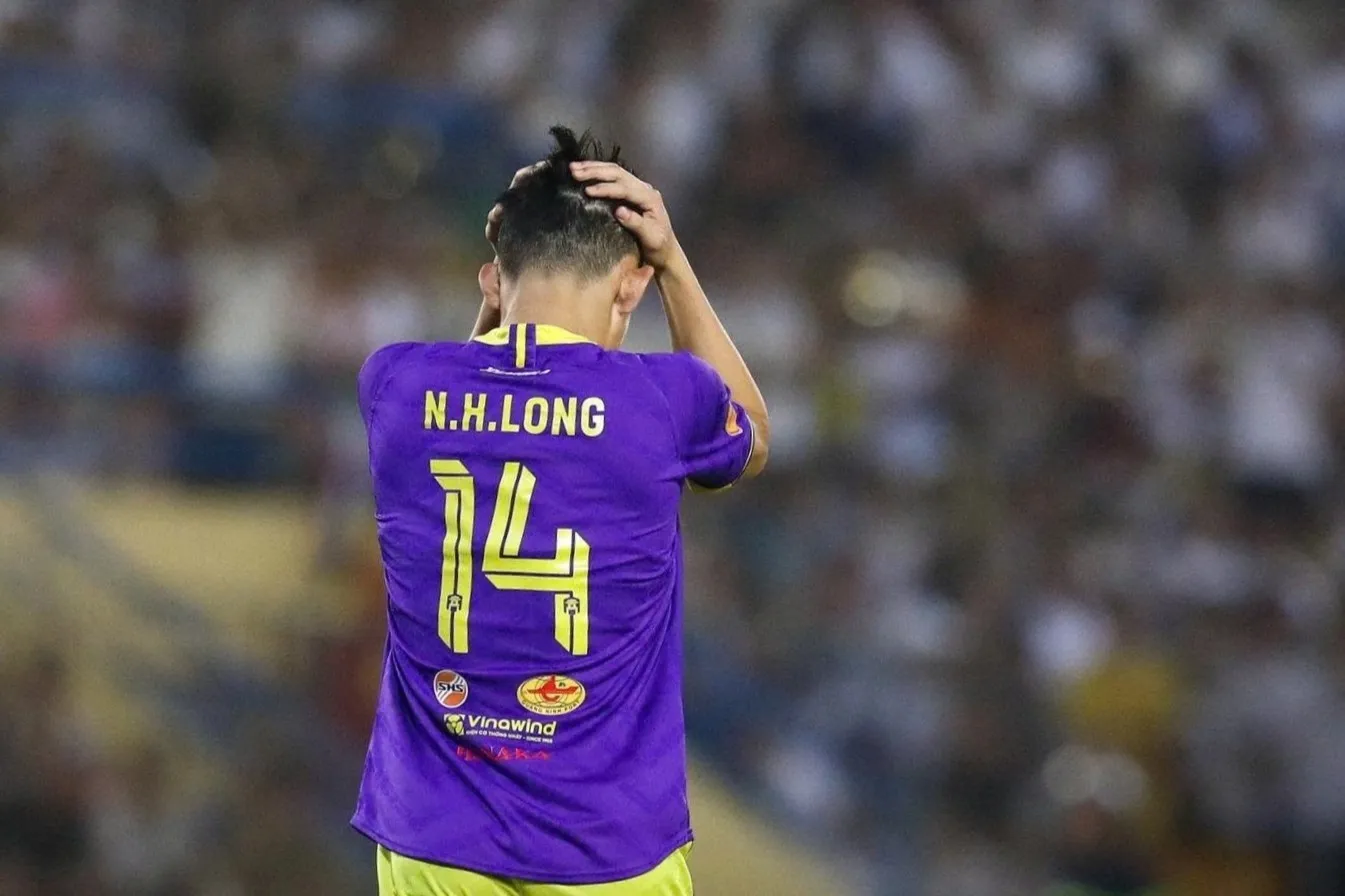 CLB Ha Noi rot khoi top 3 lan dau sau 17 nam hinh anh
