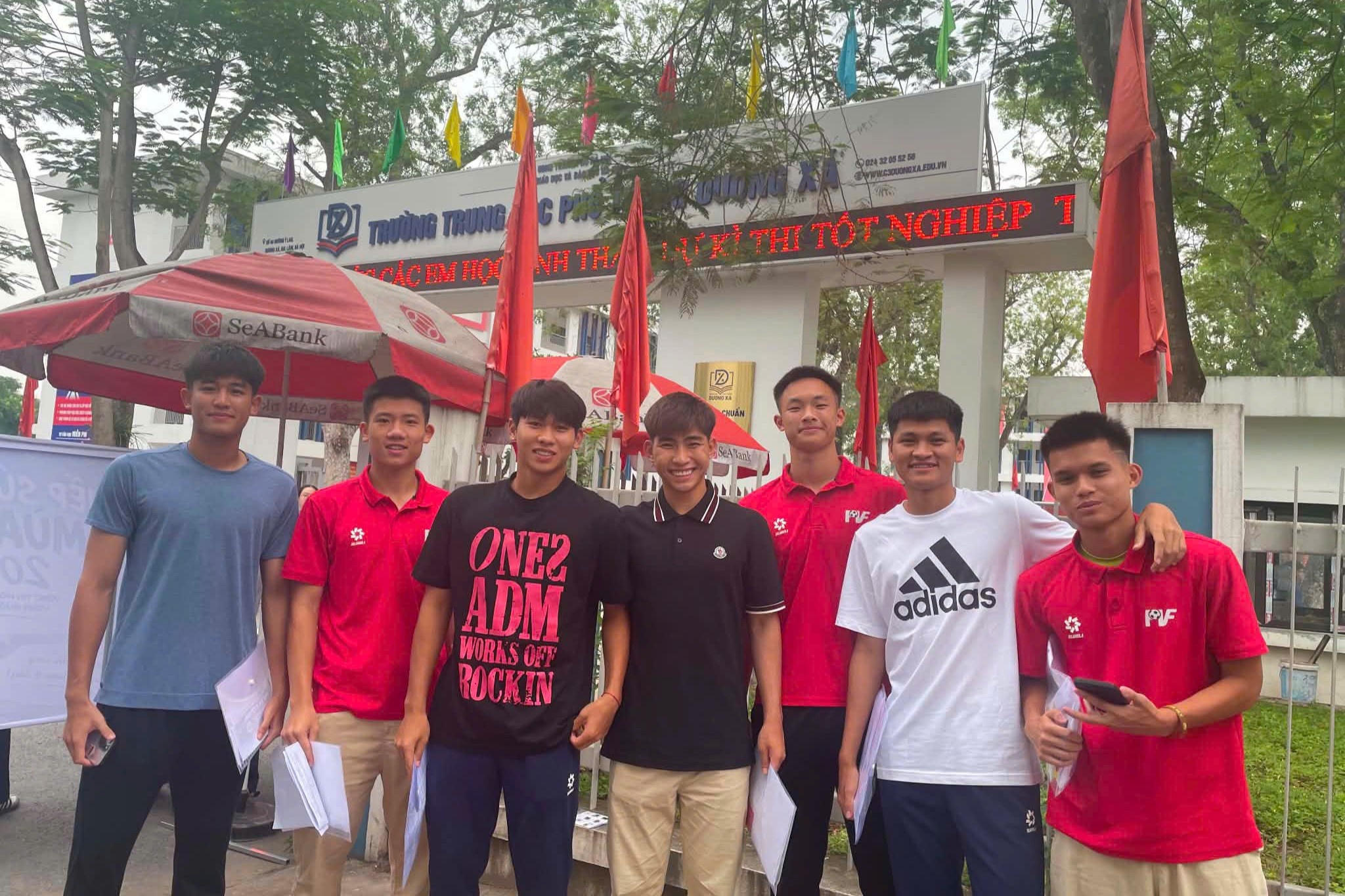 Dan tuyen thu tre thi THPT Quoc gia 2026 hinh anh