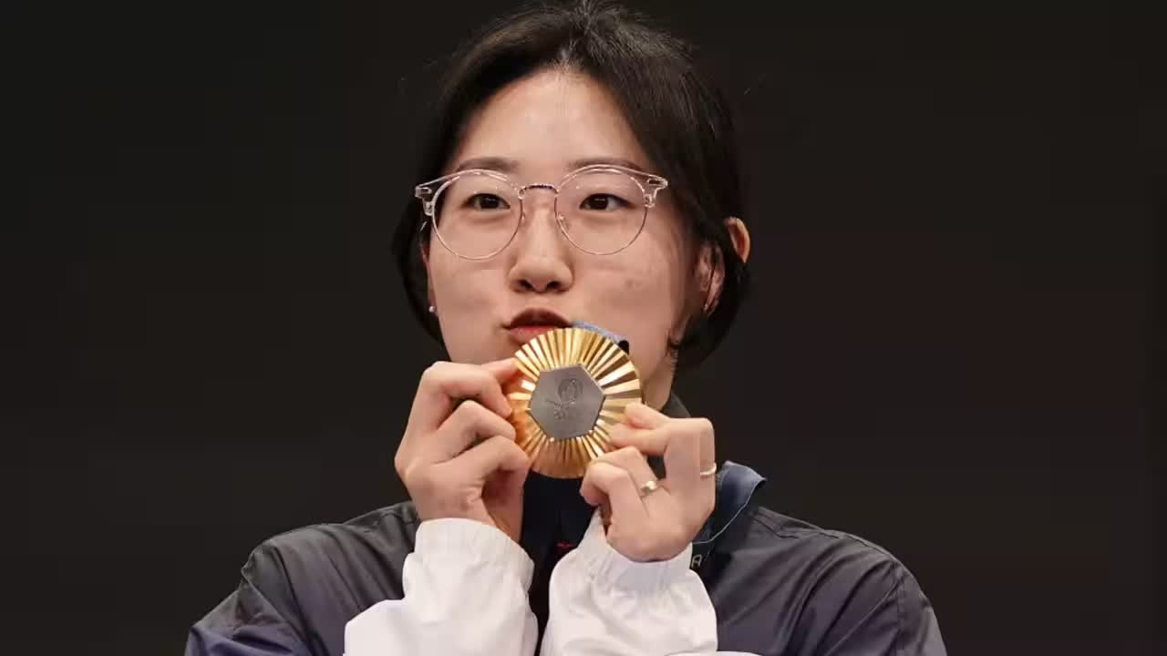 Trịnh Thu Vinh ASIAD ảnh 1