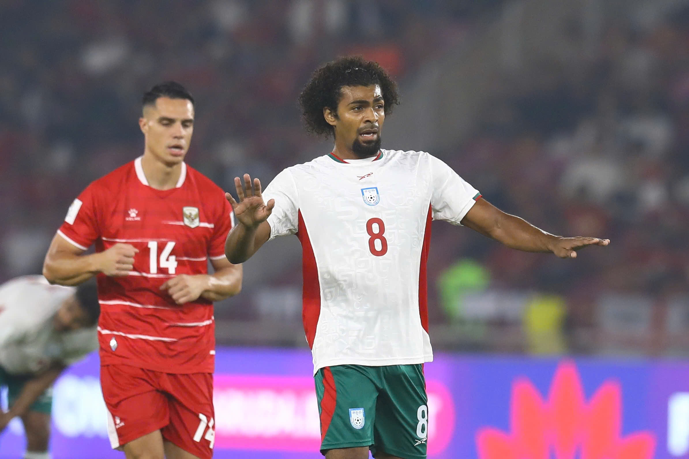 HLV Bangladesh: Đột nhiên bù giờ tới 7 phút để Indonesia ghi thêm bàn