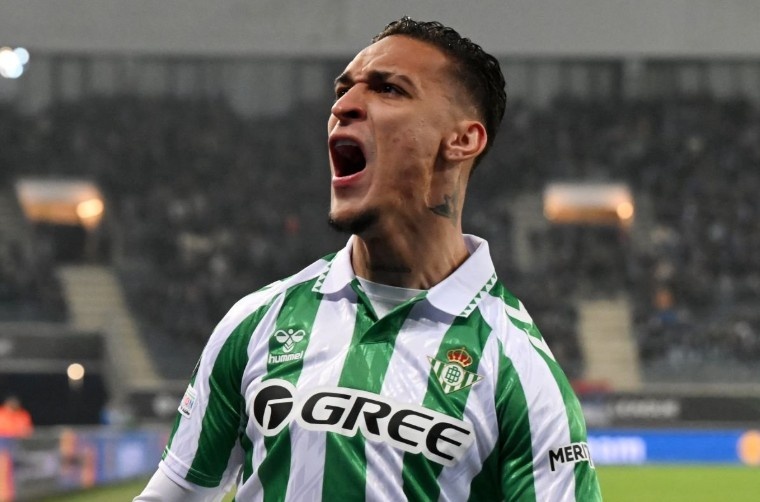 Antony thang hoa hinh anh